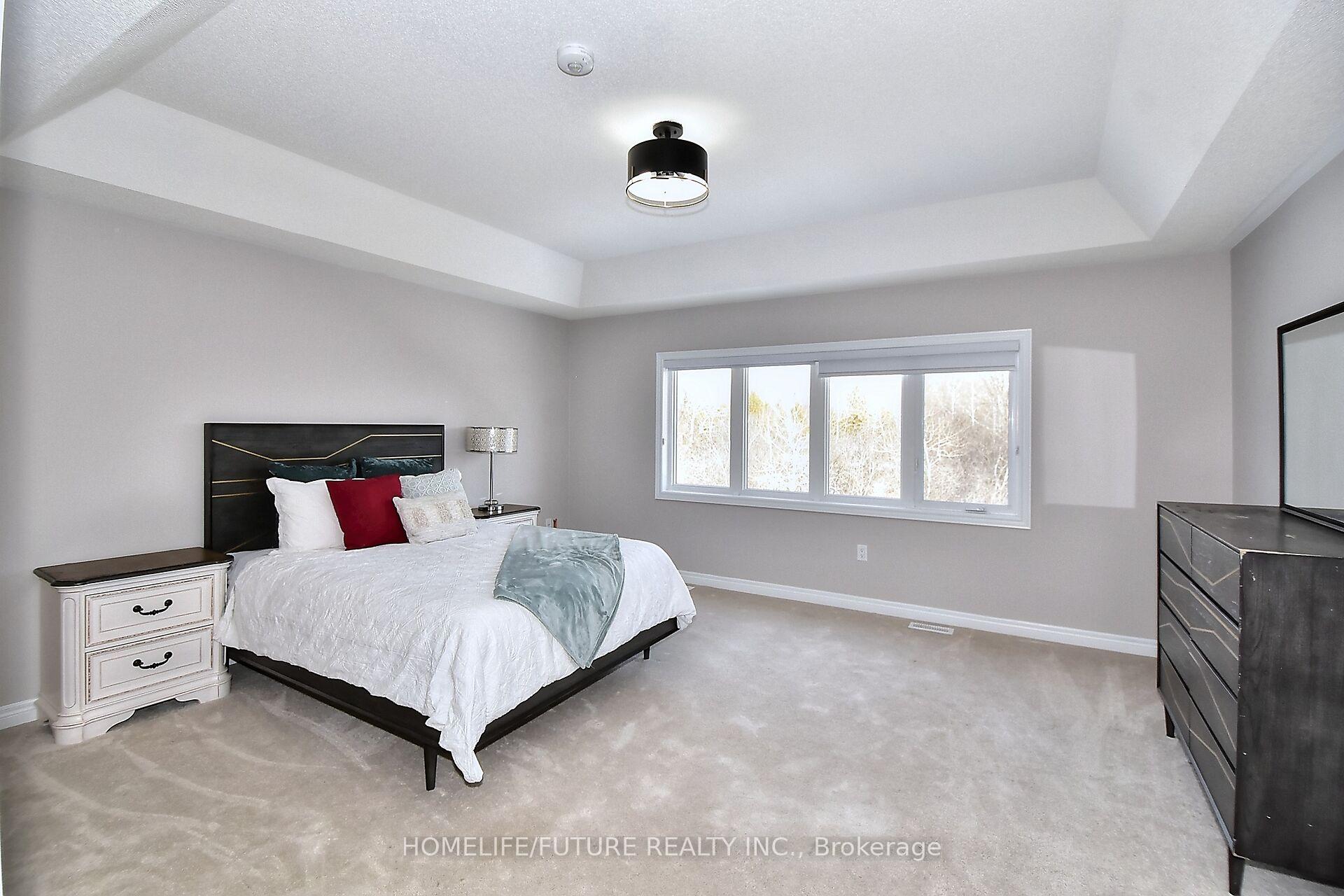 Photo 21 of 656 Lemay Grove, Peterborough, Monaghan Ward 2 — HOMEH