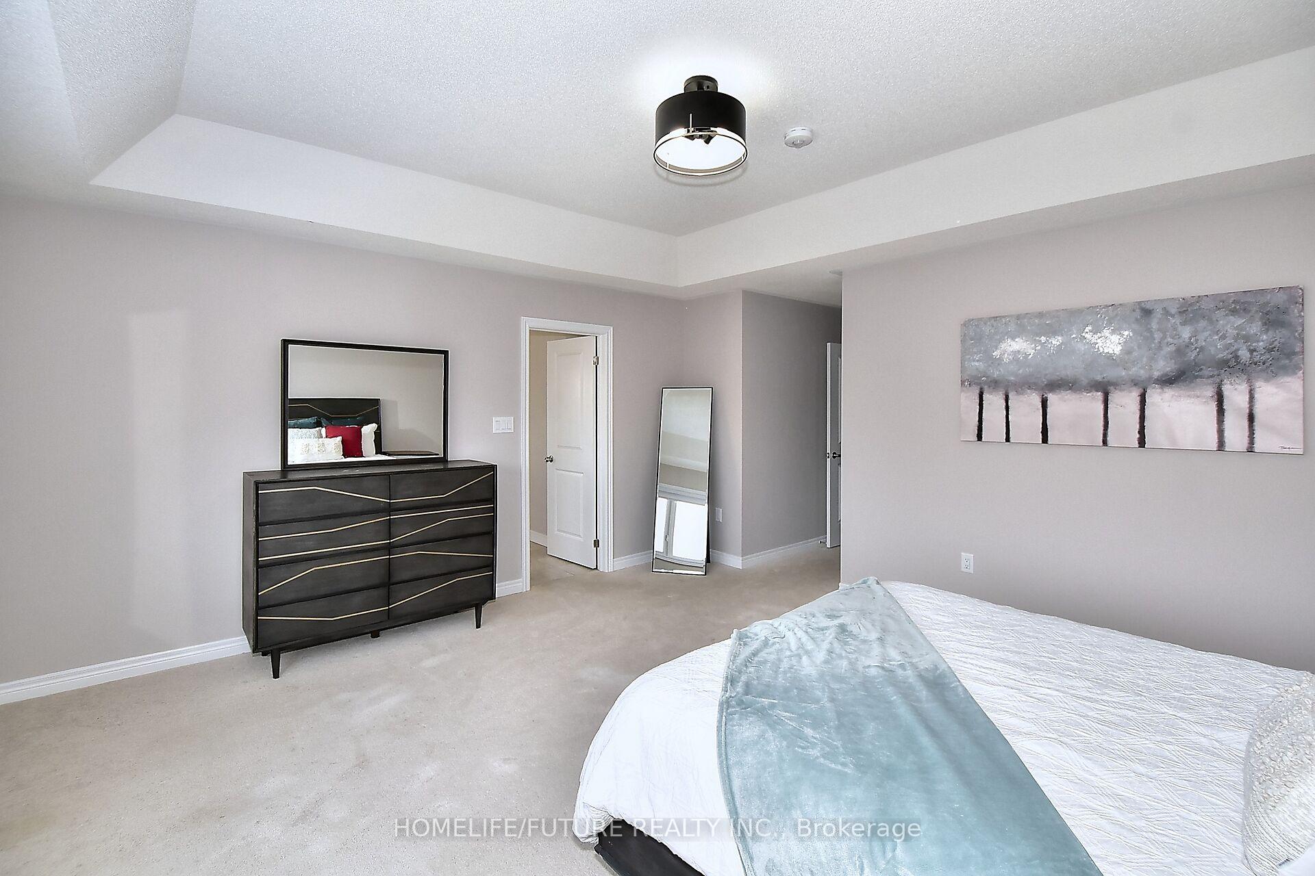 Photo 23 of 656 Lemay Grove, Peterborough, Monaghan Ward 2 — HOMEH