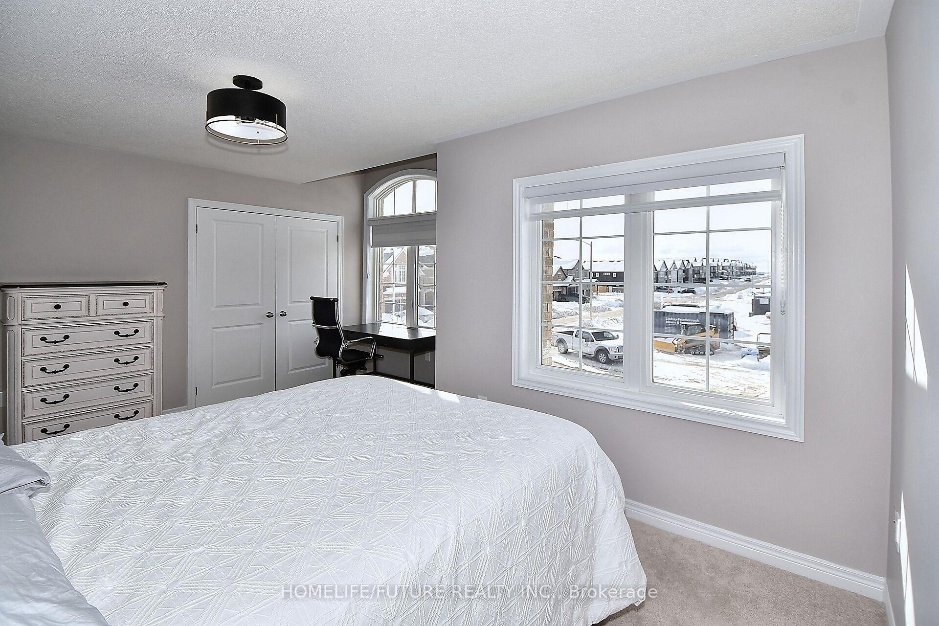Photo 30 of 656 Lemay Grove, Peterborough, Monaghan Ward 2 — HOMEH