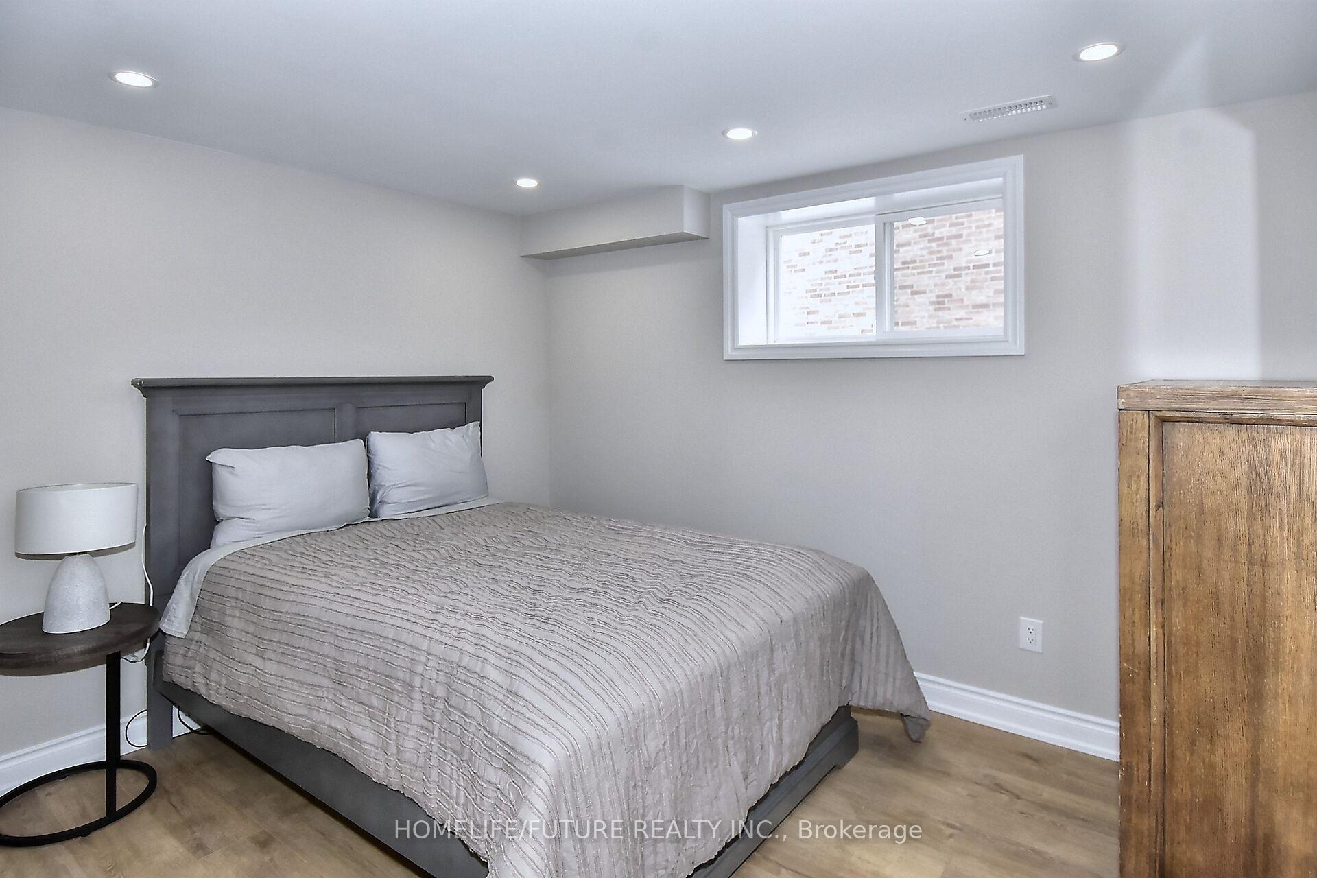 Photo 40 of 656 Lemay Grove, Peterborough, Monaghan Ward 2 — HOMEH