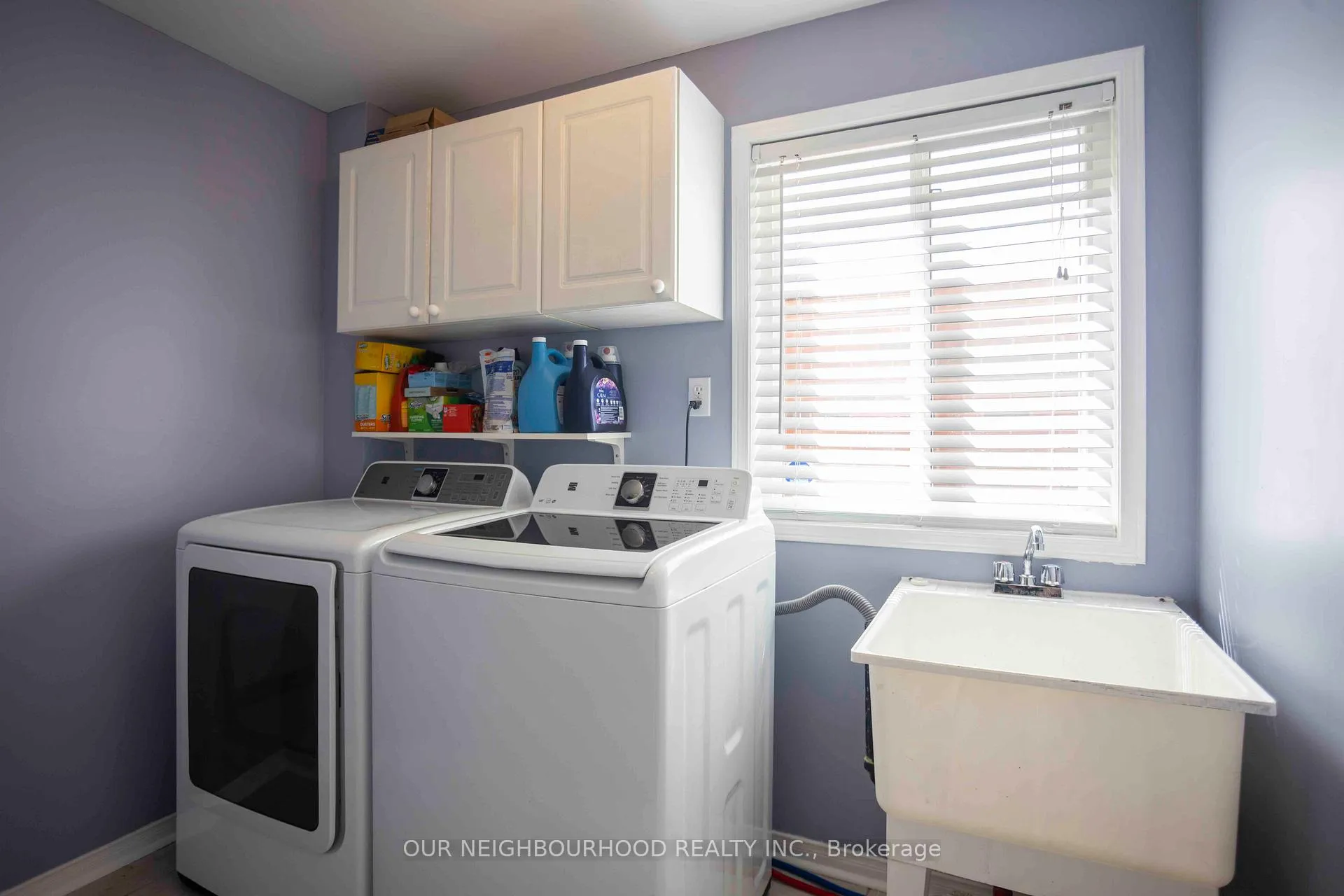 Photo 18 of 19 Artesian Drive, Whitby, Williamsburg — HOMEH