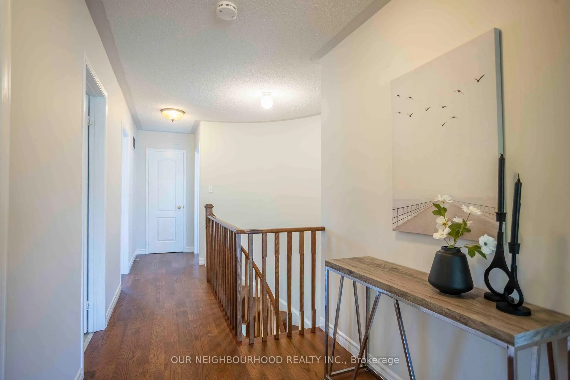 Photo 20 of 19 Artesian Drive, Whitby, Williamsburg — HOMEH