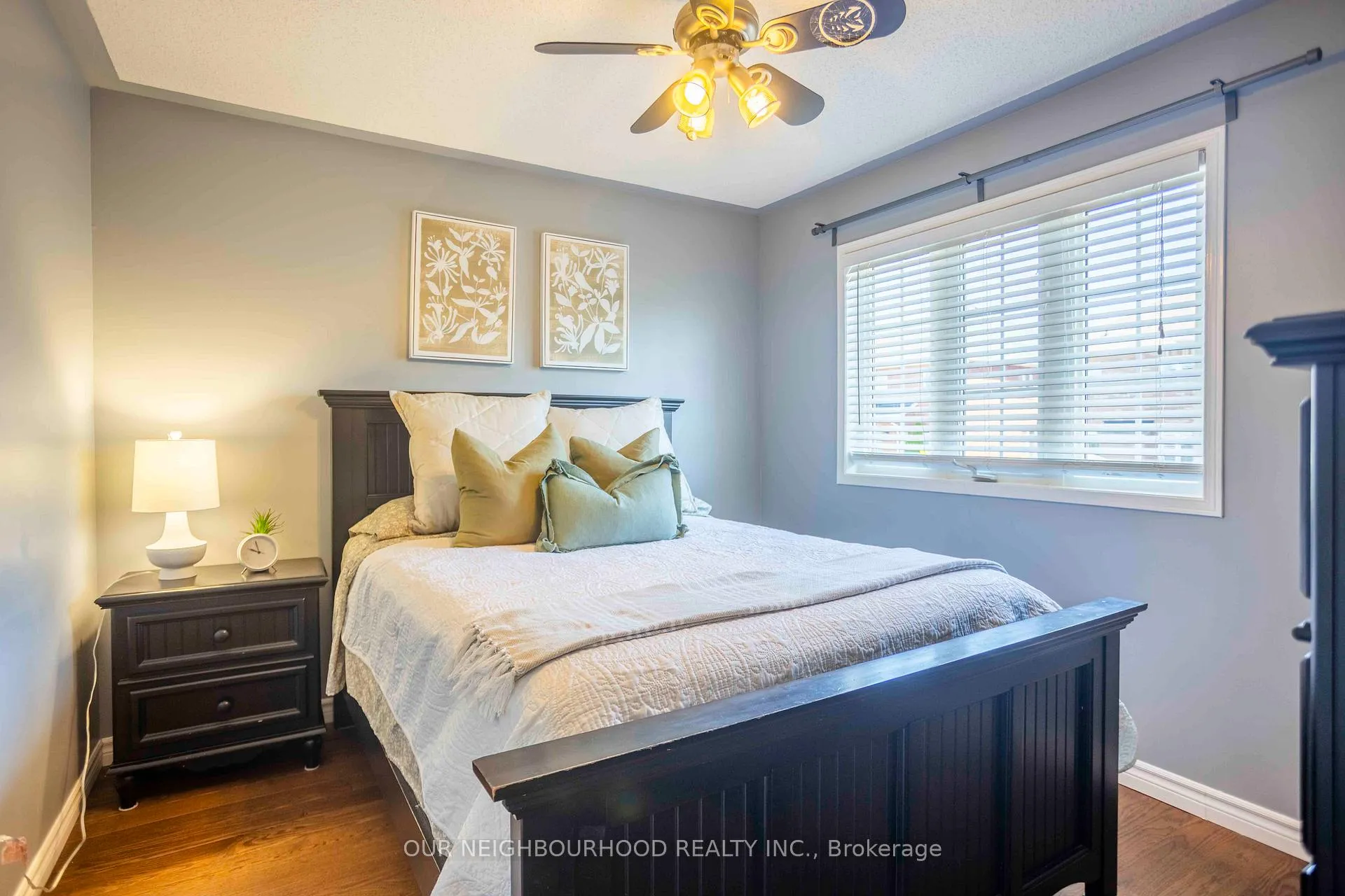 Photo 26 of 19 Artesian Drive, Whitby, Williamsburg — HOMEH