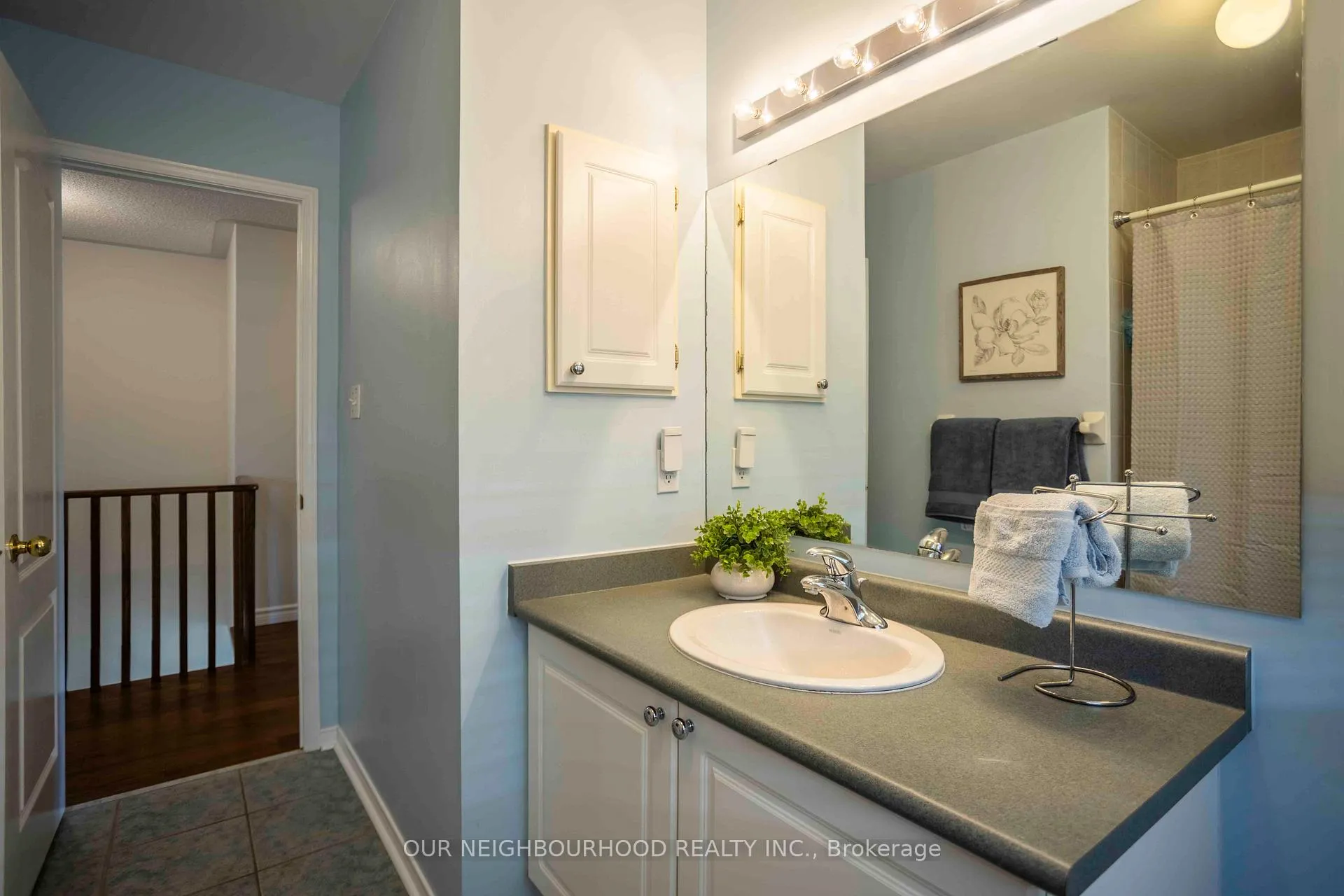 Photo 29 of 19 Artesian Drive, Whitby, Williamsburg — HOMEH