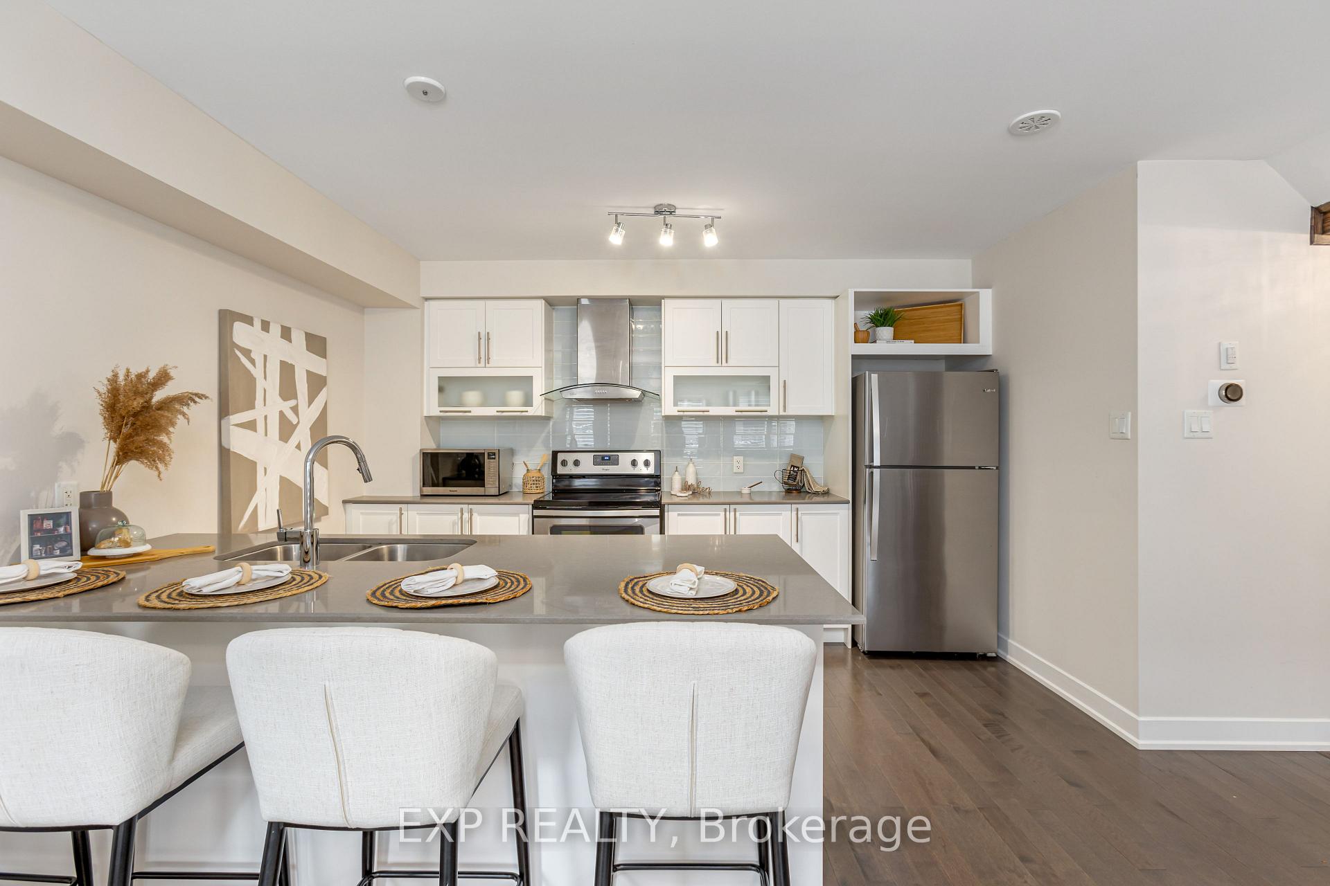 Photo 10 of 33 Pallock Hill Way, Whitby, Pringle Creek — HOMEH