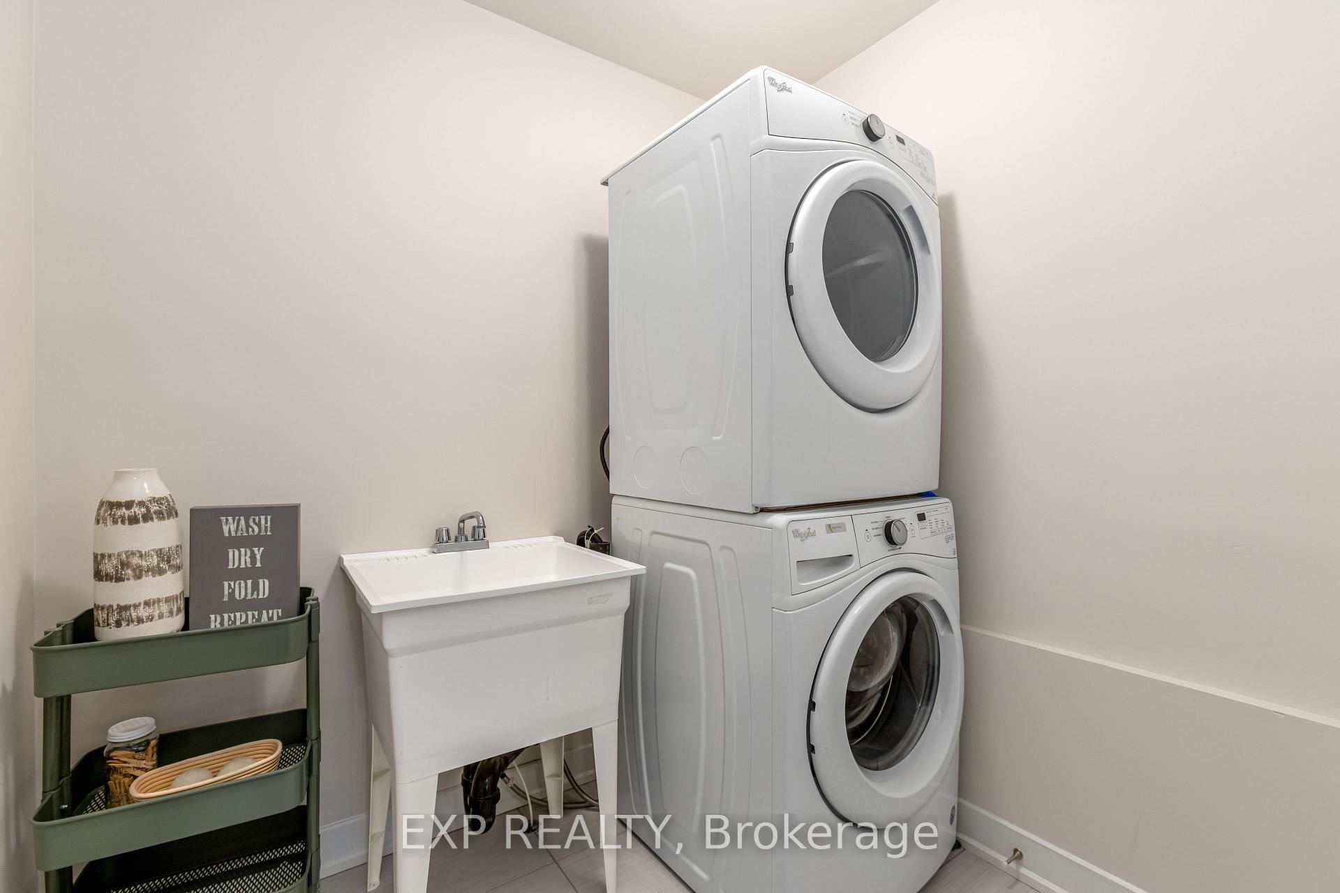 Photo 25 of 33 Pallock Hill Way, Whitby, Pringle Creek — HOMEH