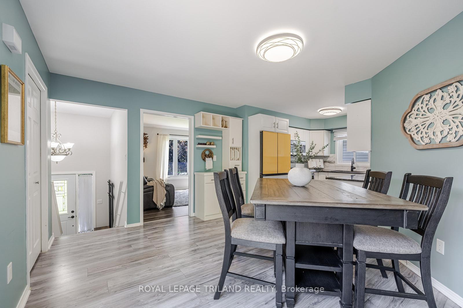 Photo 7 of 59 Farmington Avenue, Aylmer — HOMEH