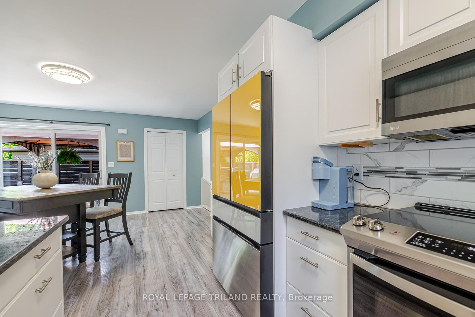 Photo 10 of 59 Farmington Avenue, Aylmer — HOMEH