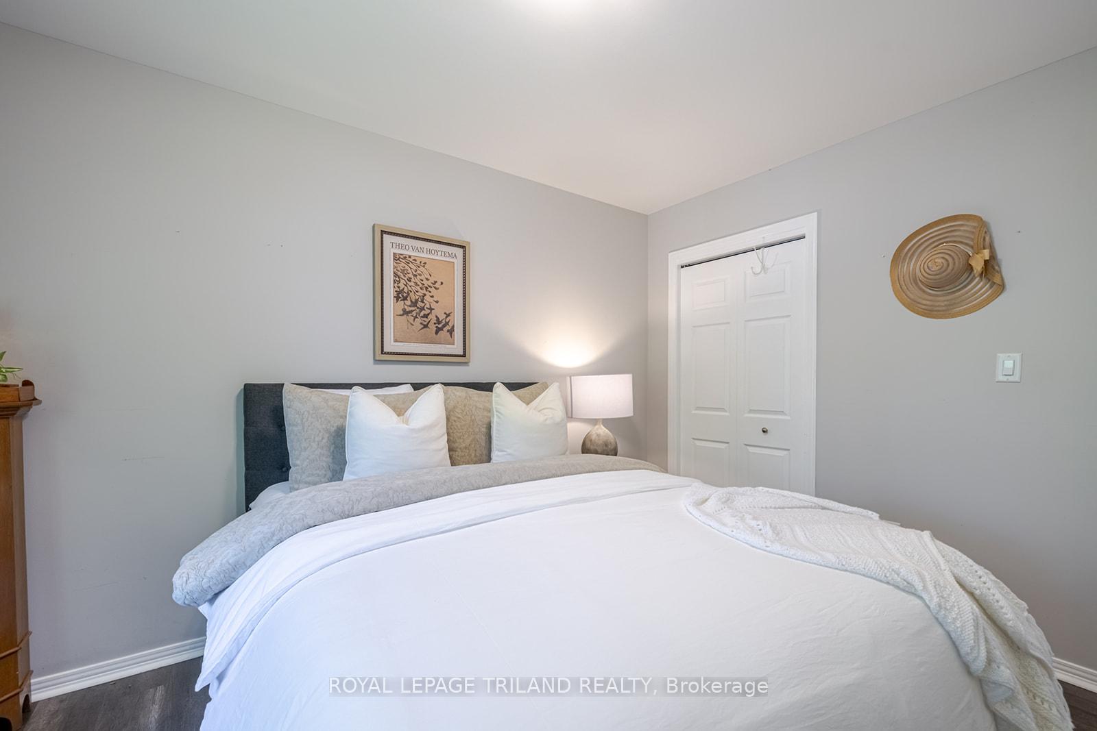 Photo 15 of 59 Farmington Avenue, Aylmer — HOMEH