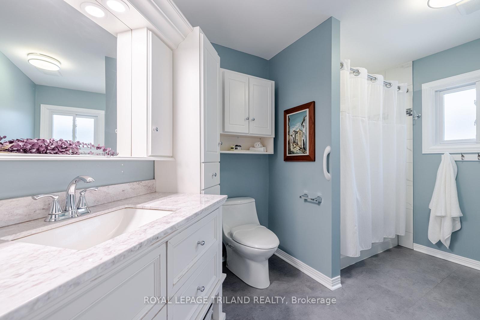 Photo 17 of 59 Farmington Avenue, Aylmer — HOMEH