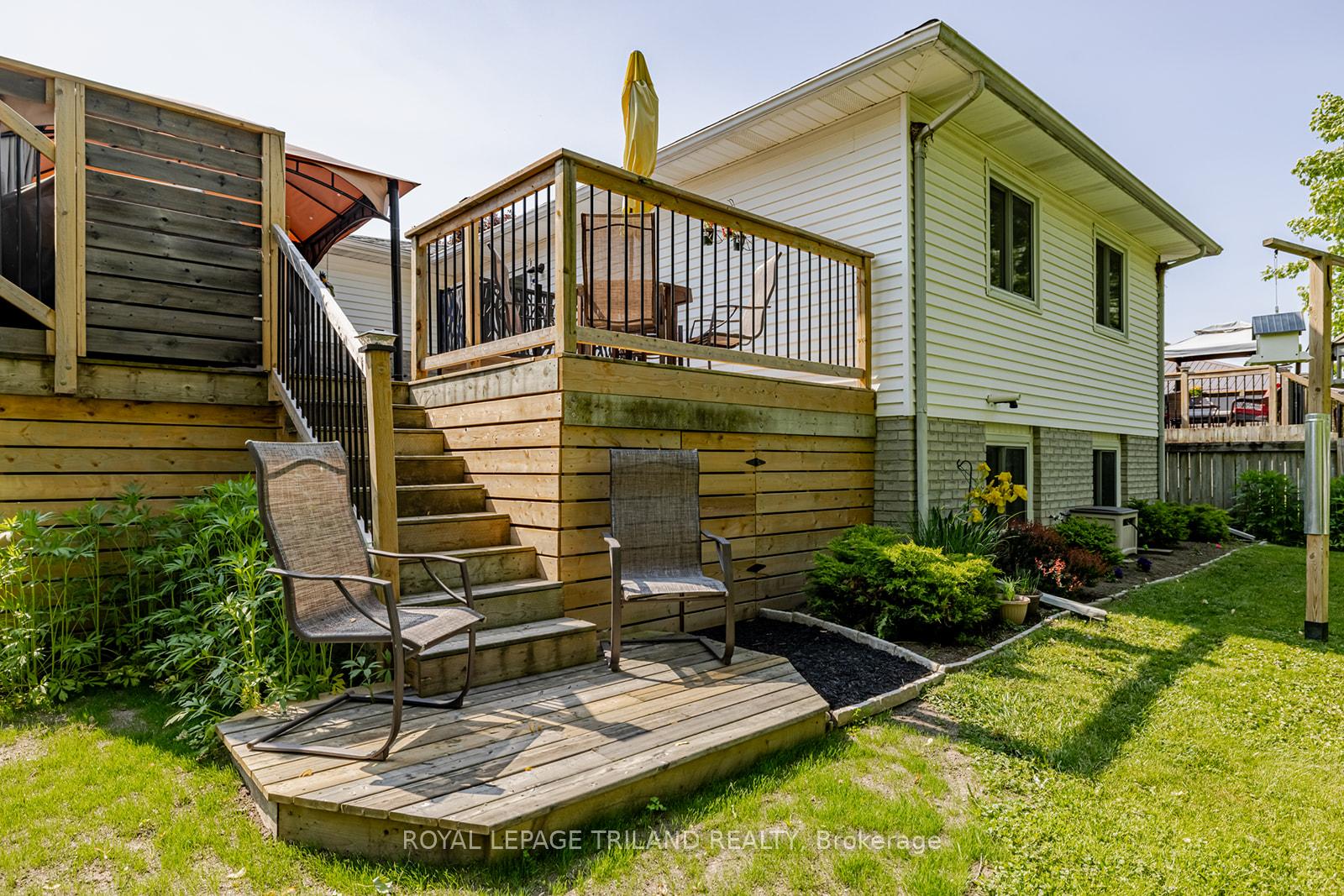 Photo 33 of 59 Farmington Avenue, Aylmer — HOMEH