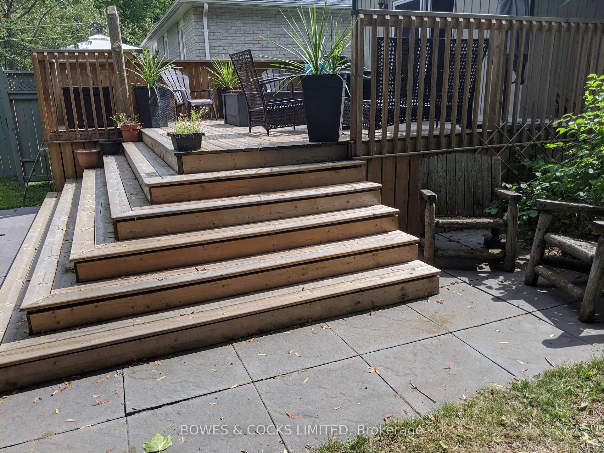 Photo 36 of 562 Cameron Street, Peterborough, Otonabee Ward 1 — HOMEH