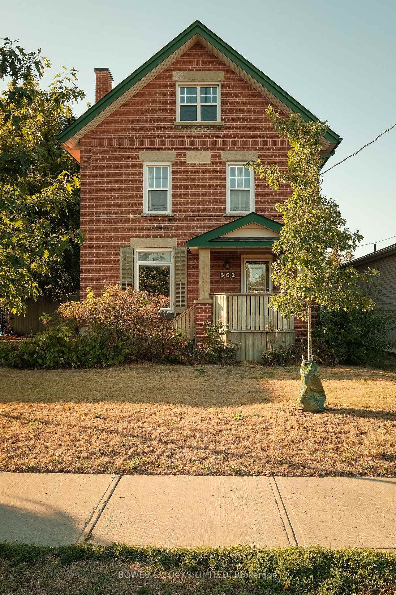 Photo 49 of 562 Cameron Street, Peterborough, Otonabee Ward 1 — HOMEH