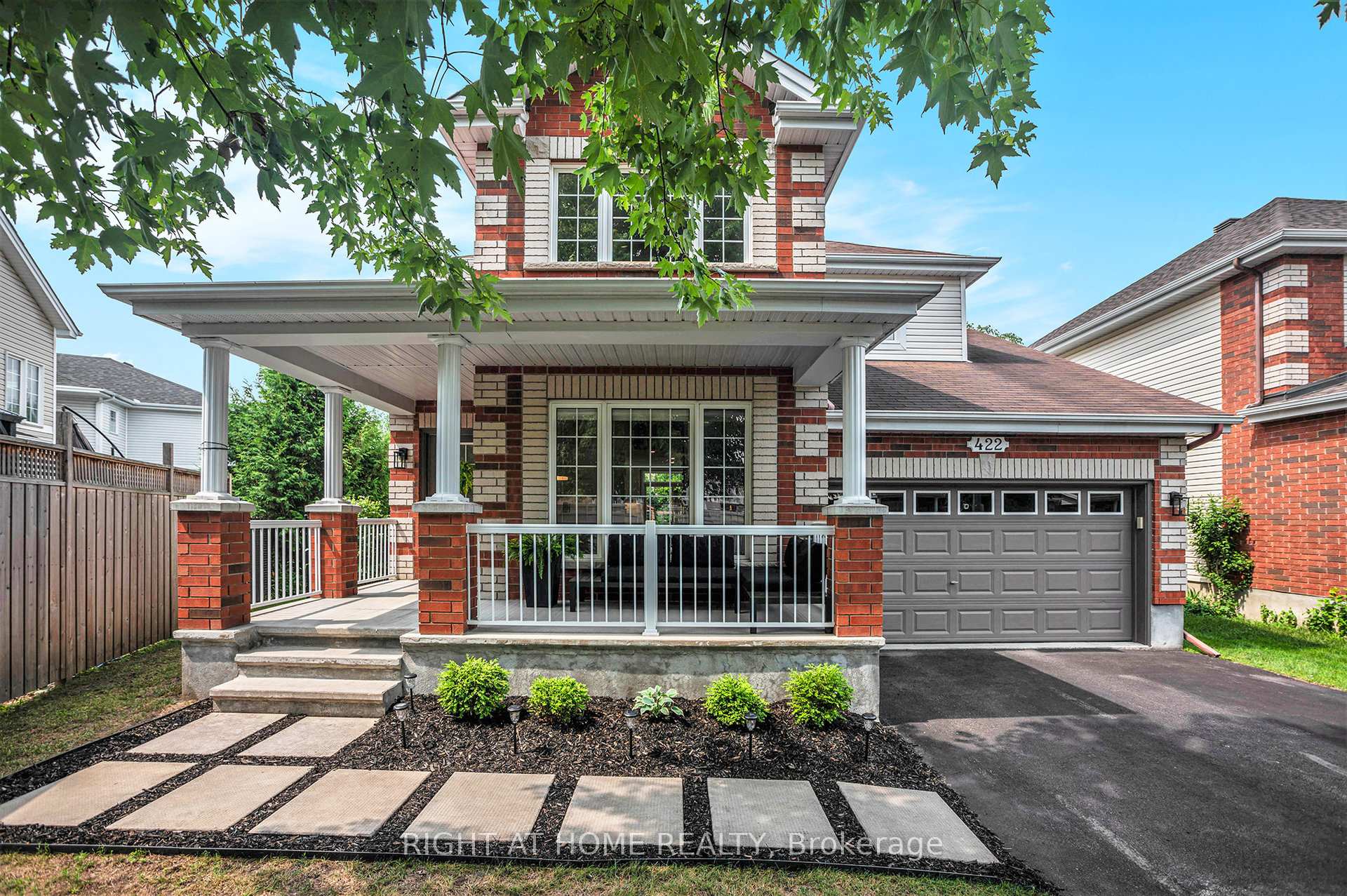 Photo 3 of 422 Deer View Avenue, Ottawa, Blossom Park/Kemp Park/Findlay Creek — HOMEH