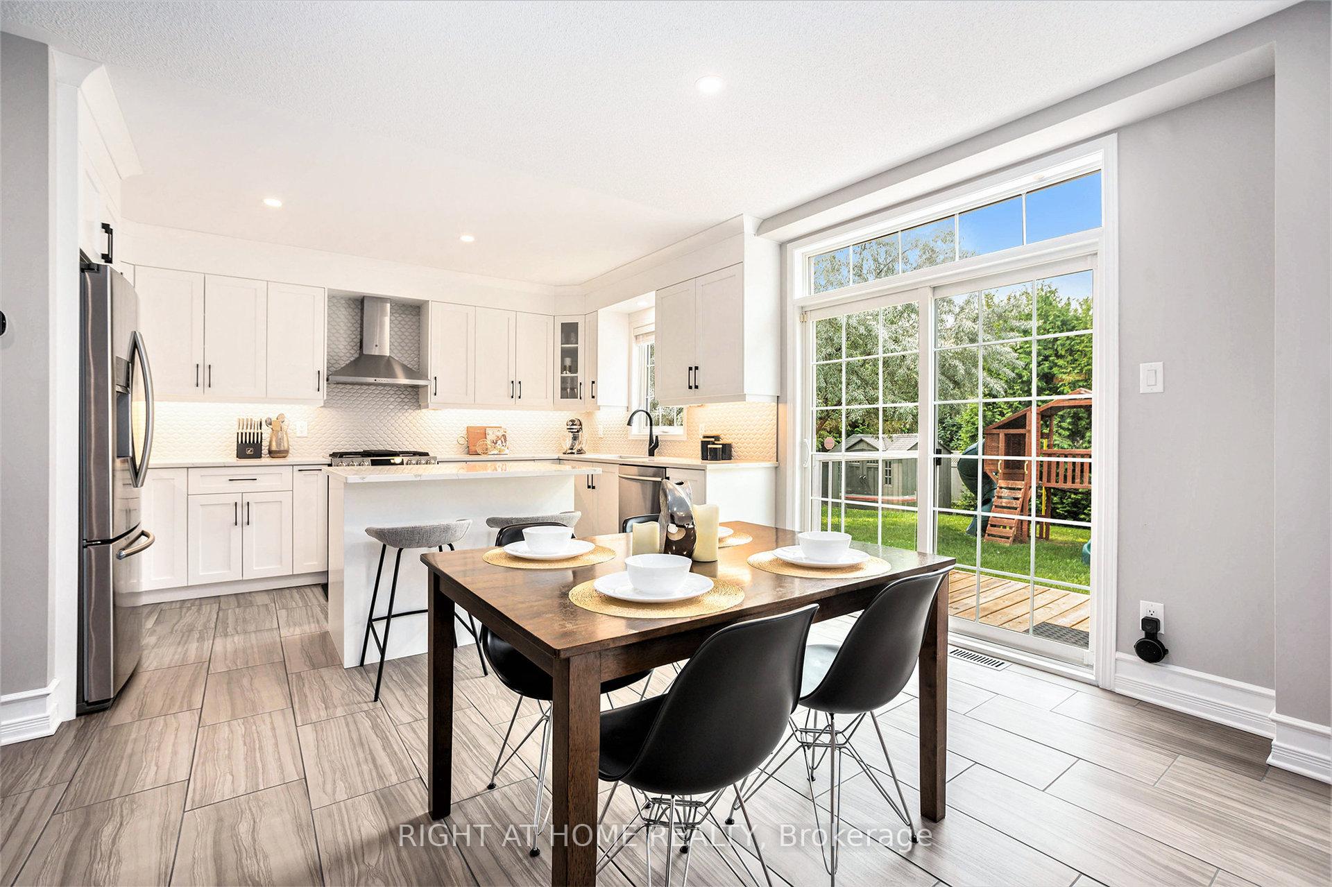 Photo 17 of 422 Deer View Avenue, Ottawa, Blossom Park/Kemp Park/Findlay Creek — HOMEH