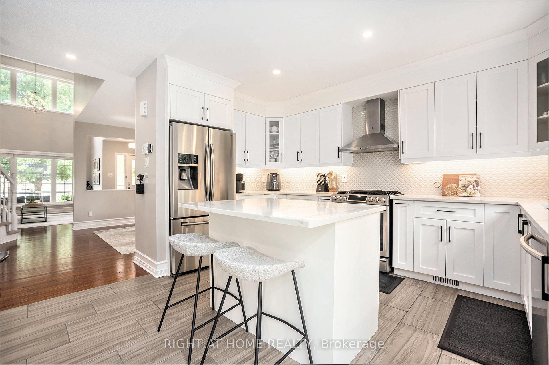 Photo 15 of 422 Deer View Avenue, Ottawa, Blossom Park/Kemp Park/Findlay Creek — HOMEH