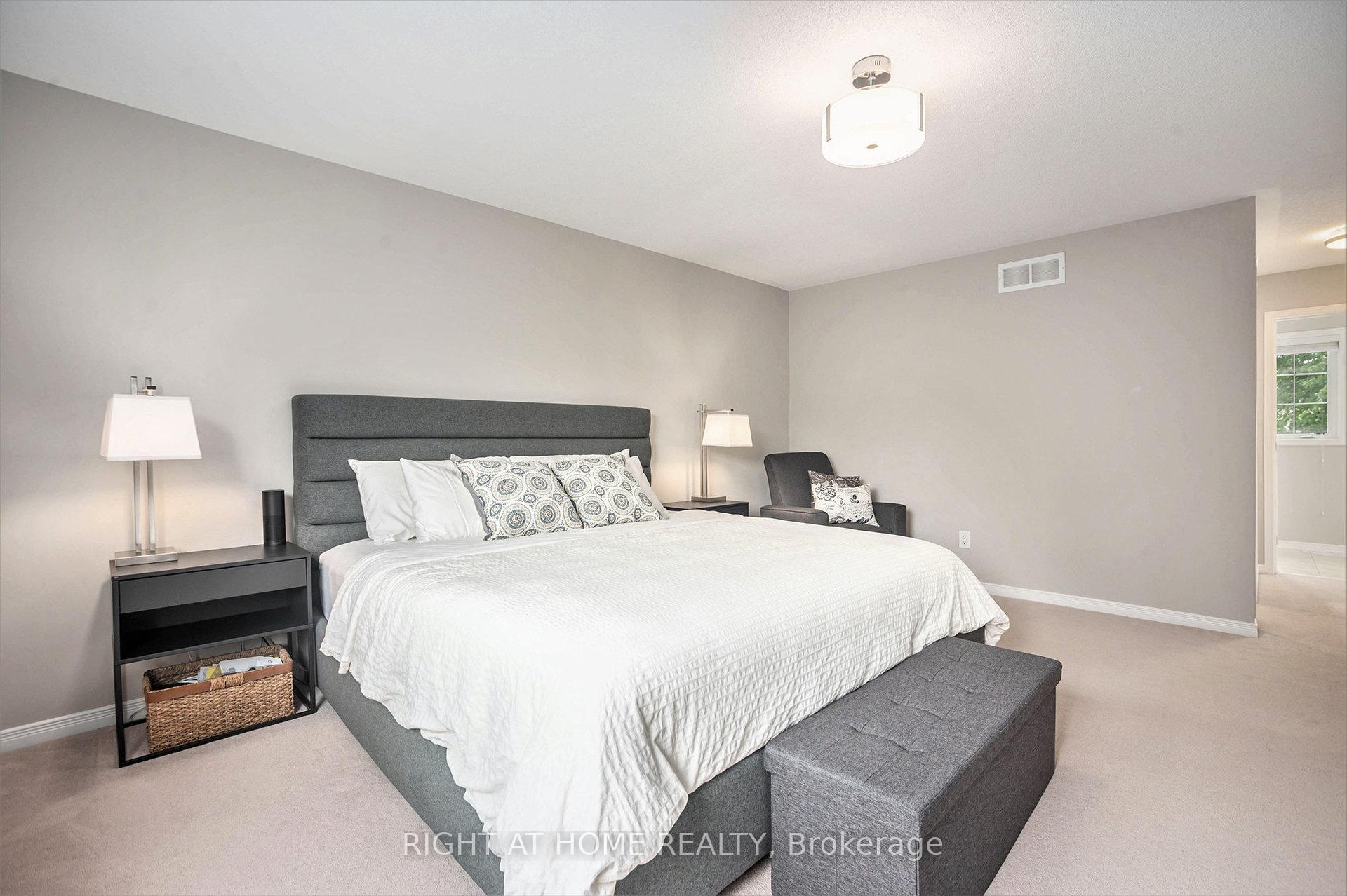 Photo 21 of 422 Deer View Avenue, Ottawa, Blossom Park/Kemp Park/Findlay Creek — HOMEH