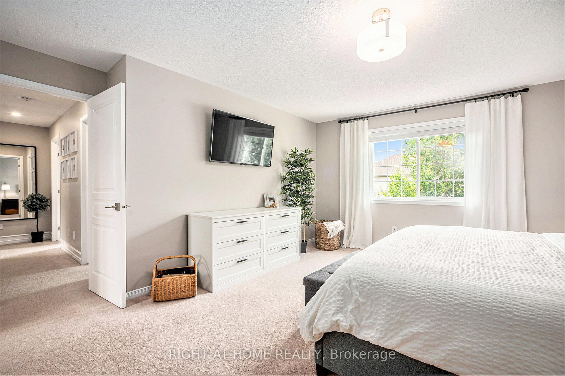 Photo 22 of 422 Deer View Avenue, Ottawa, Blossom Park/Kemp Park/Findlay Creek — HOMEH