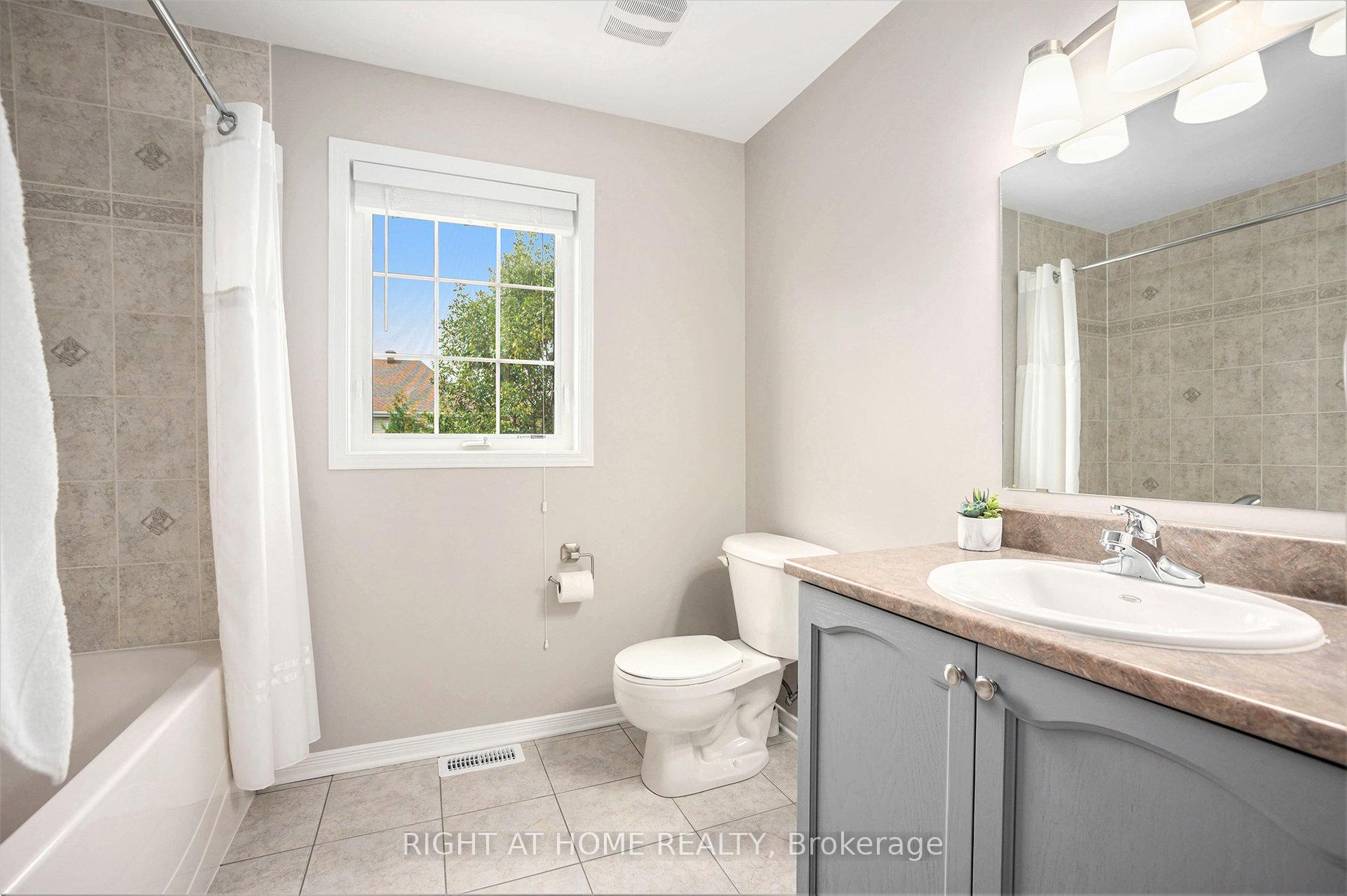 Photo 24 of 422 Deer View Avenue, Ottawa, Blossom Park/Kemp Park/Findlay Creek — HOMEH