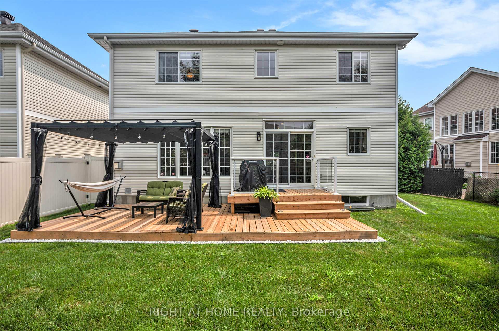Photo 27 of 422 Deer View Avenue, Ottawa, Blossom Park/Kemp Park/Findlay Creek — HOMEH