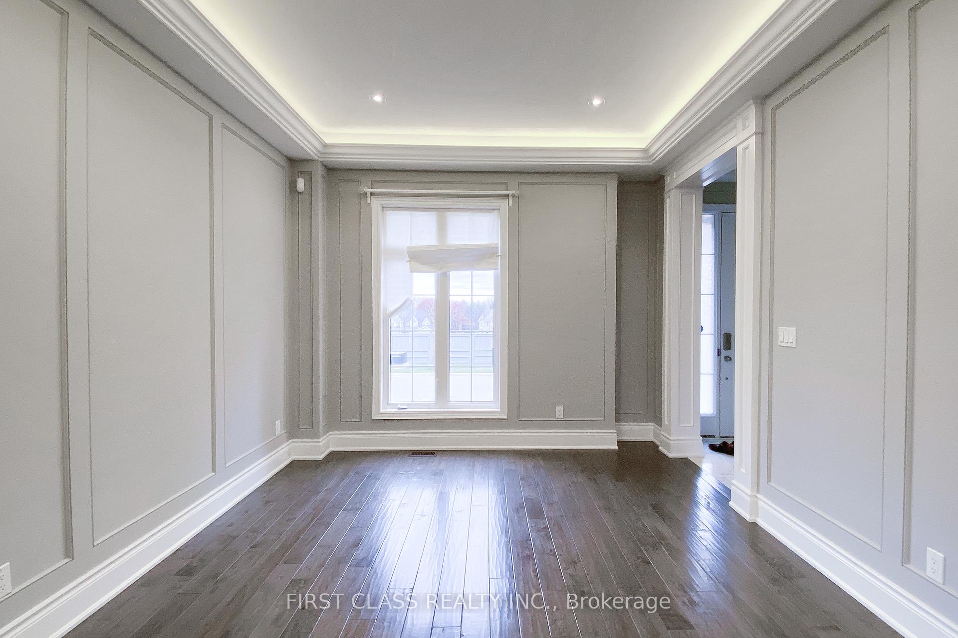 Photo 3 of 382 Farrell Road, Vaughan, Patterson — HOMEH