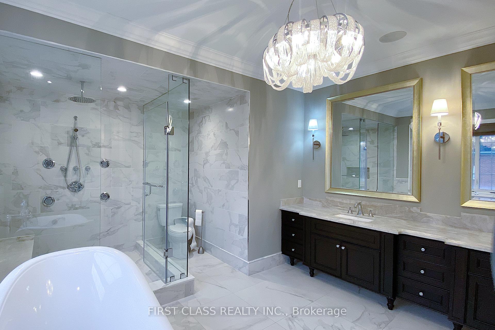 Photo 12 of 382 Farrell Road, Vaughan, Patterson — HOMEH