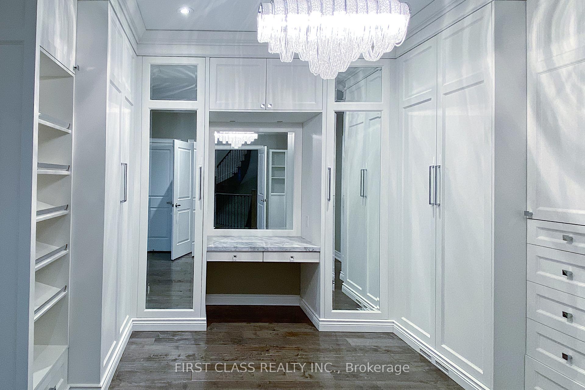 Photo 15 of 382 Farrell Road, Vaughan, Patterson — HOMEH