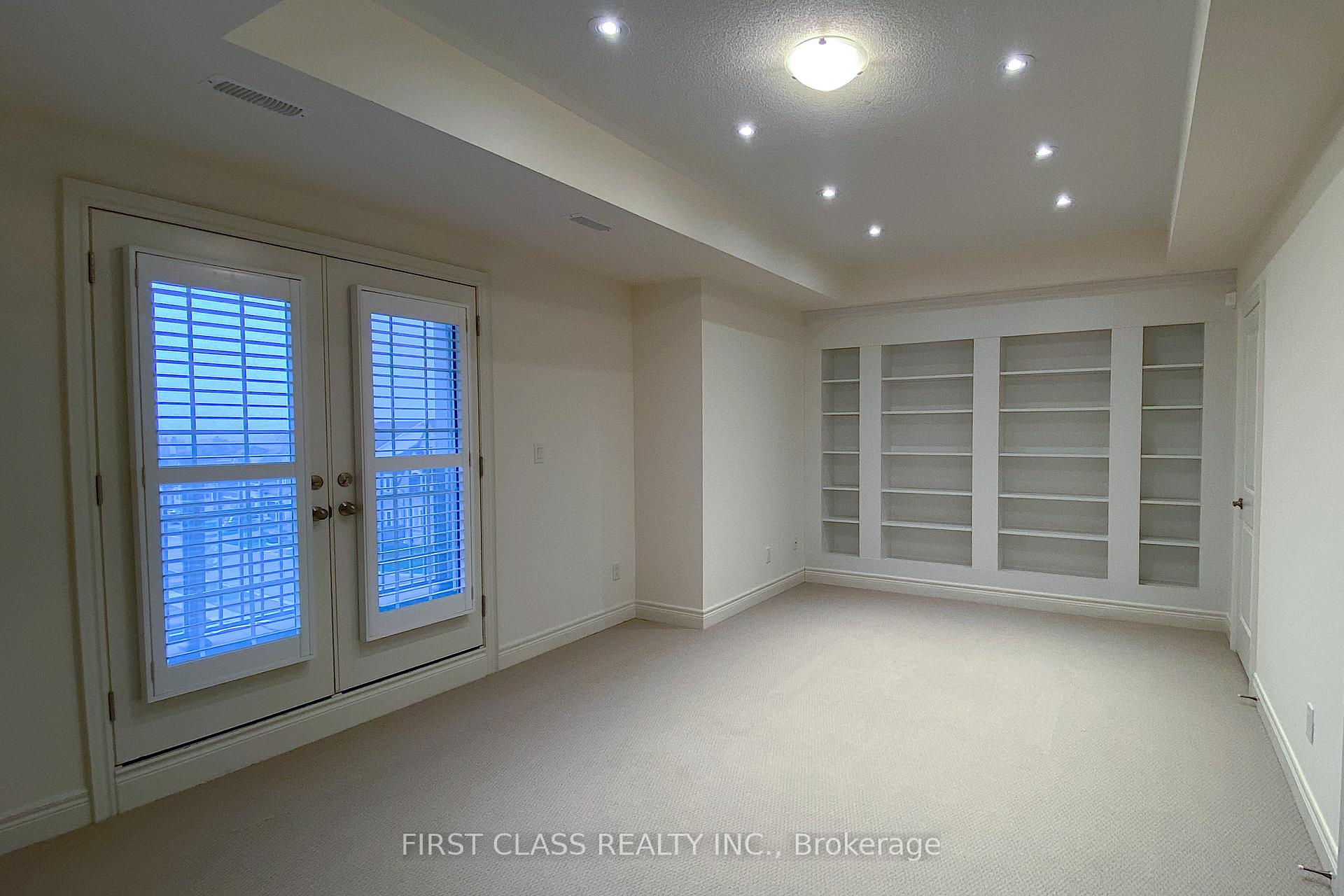 Photo 19 of 382 Farrell Road, Vaughan, Patterson — HOMEH
