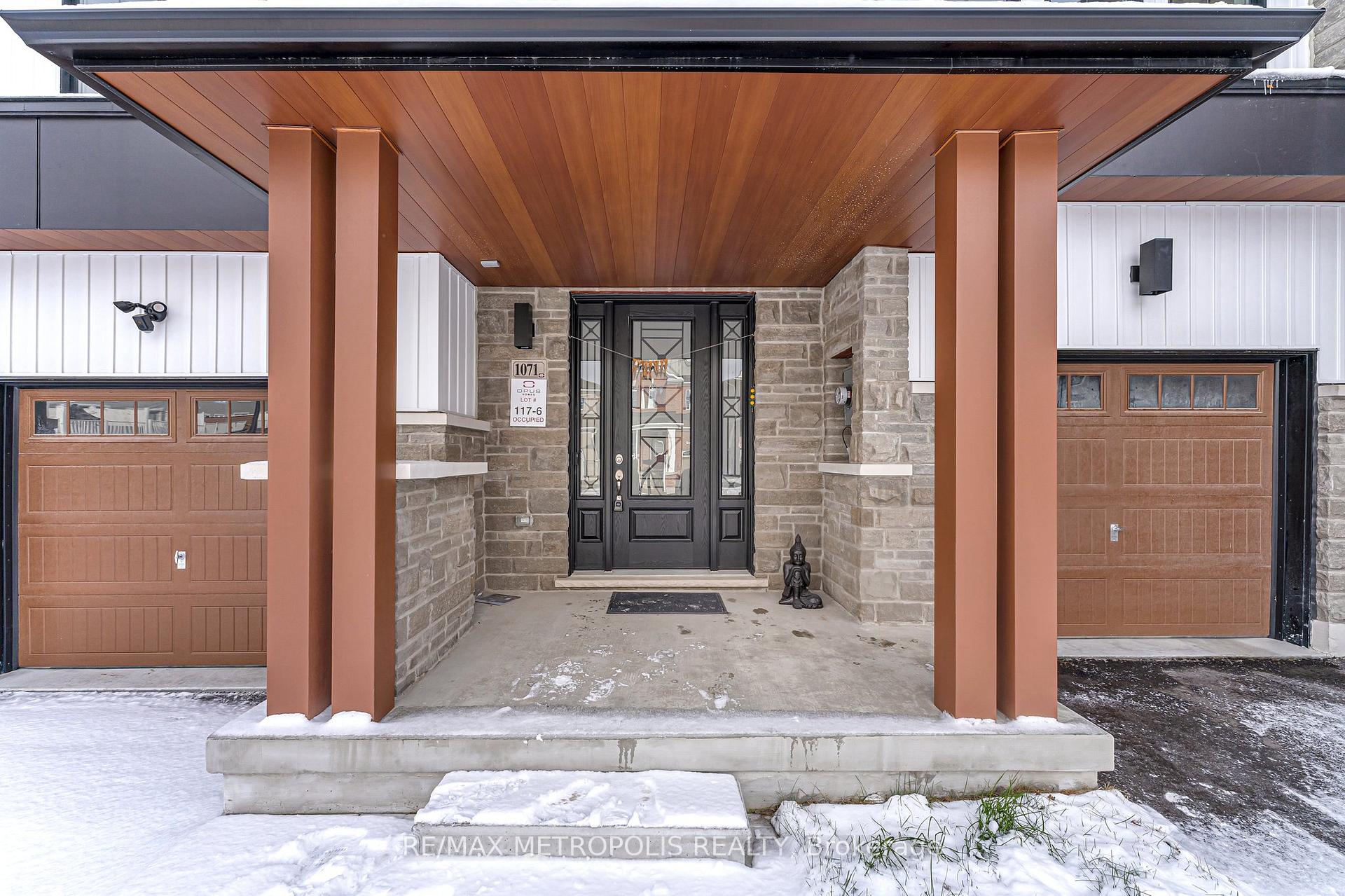 Photo 2 of 1071 Cameo Street, Pickering, Rural Pickering — HOMEH