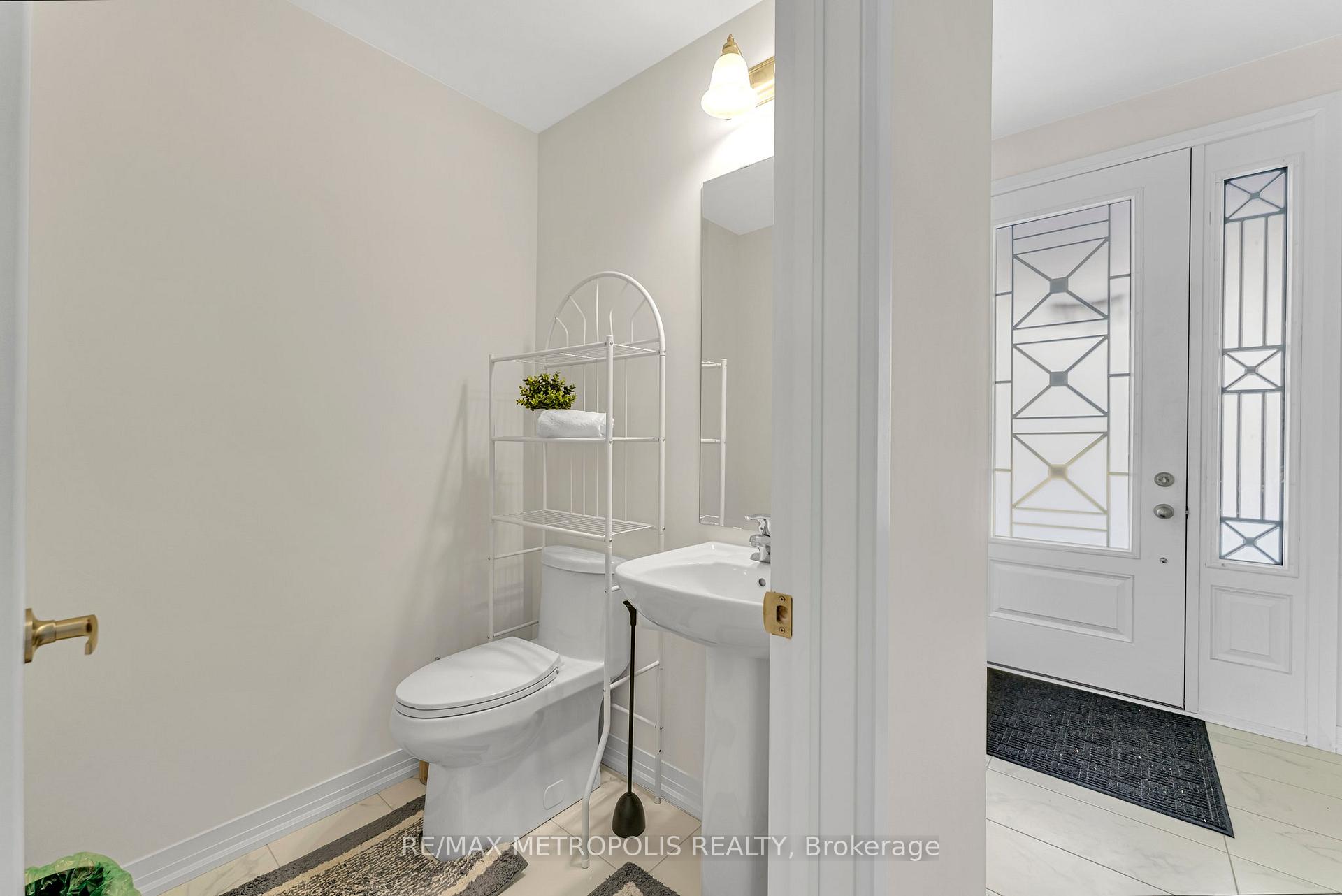 Photo 18 of 1071 Cameo Street, Pickering, Rural Pickering — HOMEH
