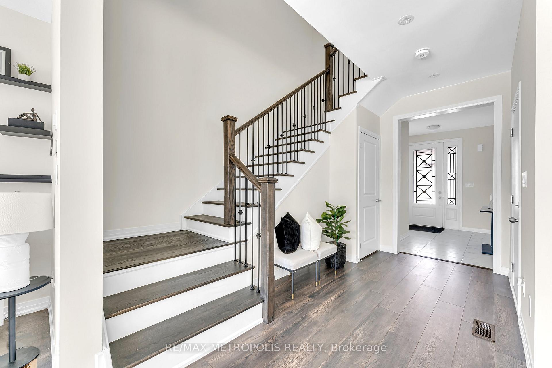 Photo 19 of 1071 Cameo Street, Pickering, Rural Pickering — HOMEH