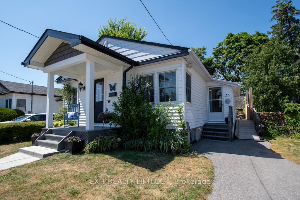 Front of 26 Victoria Avenue