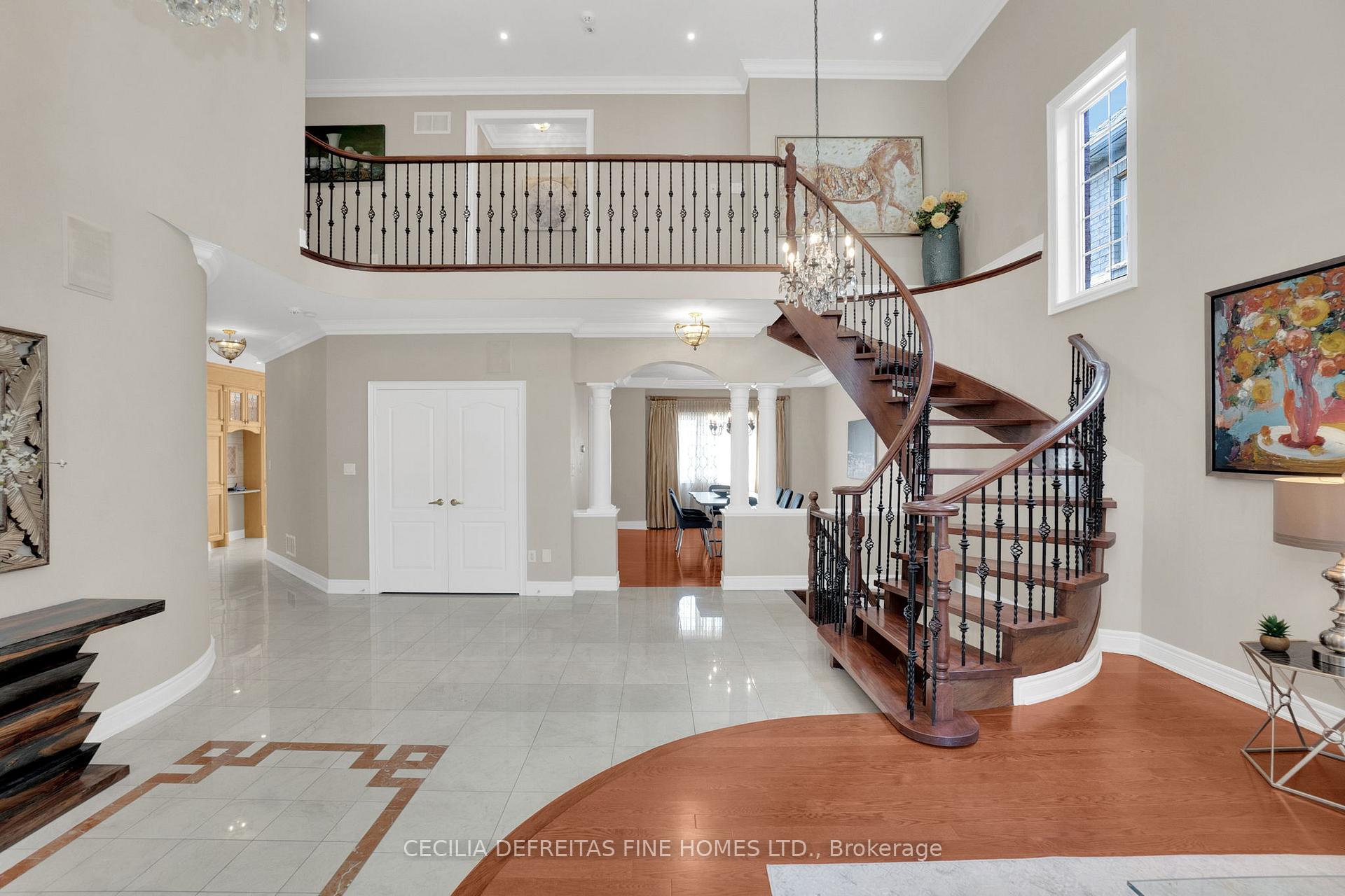Photo 6 of 173 Polo Crescent, Vaughan, East Woodbridge — HOMEH