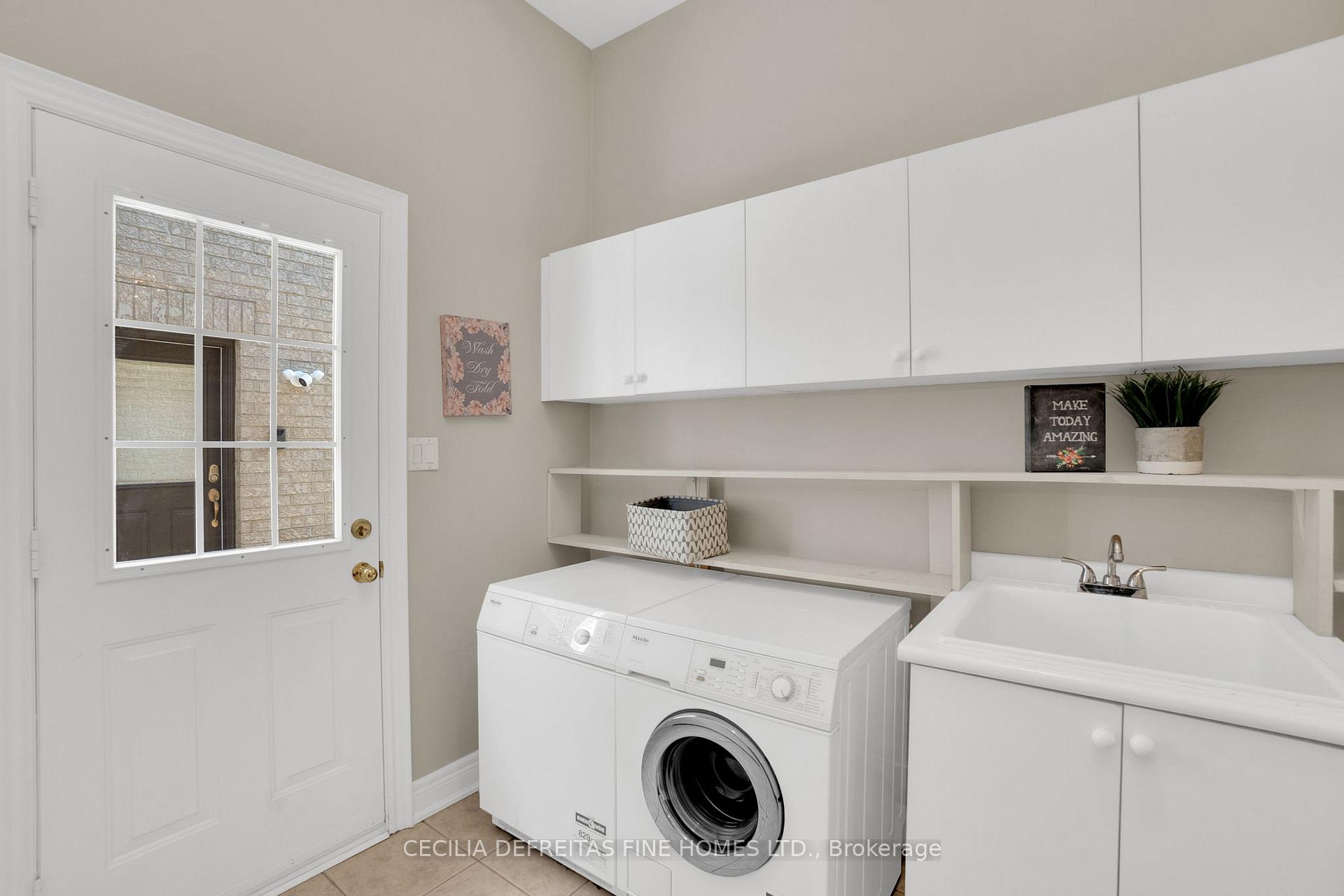 Photo 19 of 173 Polo Crescent, Vaughan, East Woodbridge — HOMEH