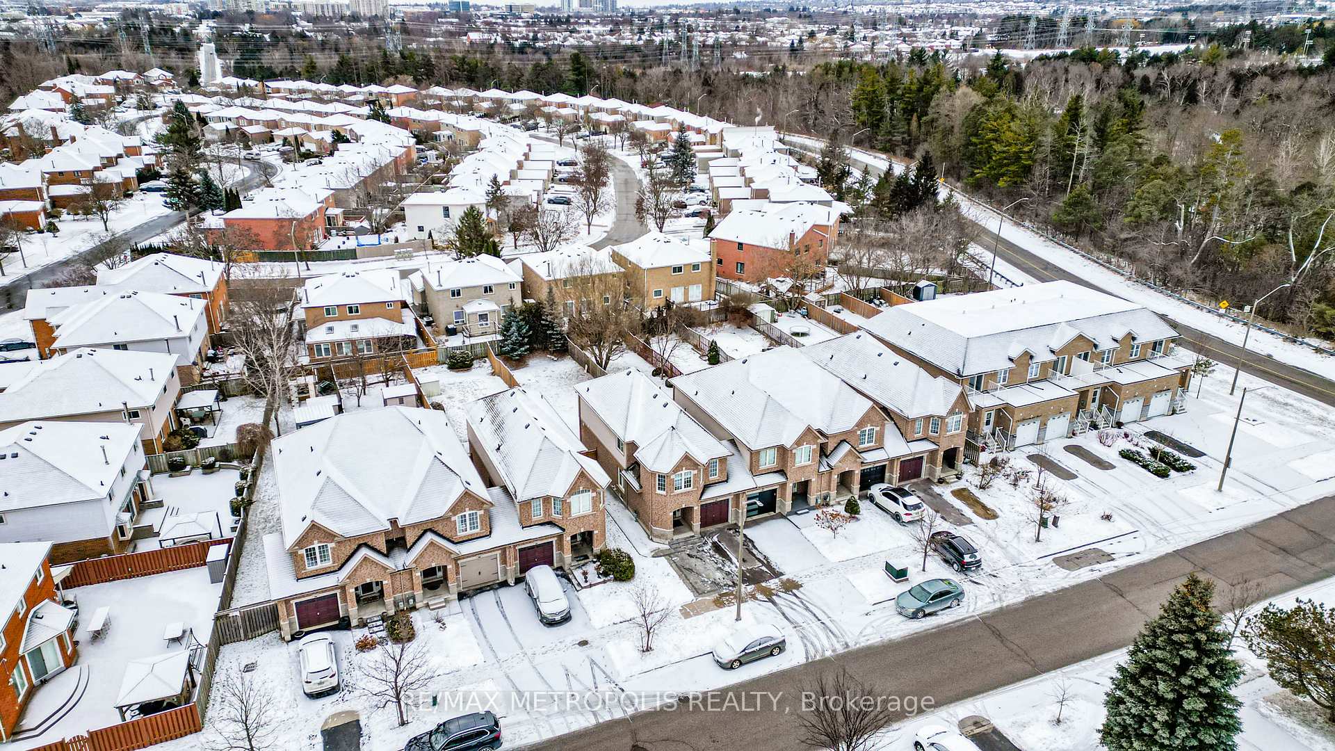Photo 3 of 1573 Greenmount Street, Pickering, Brock Ridge — HOMEH