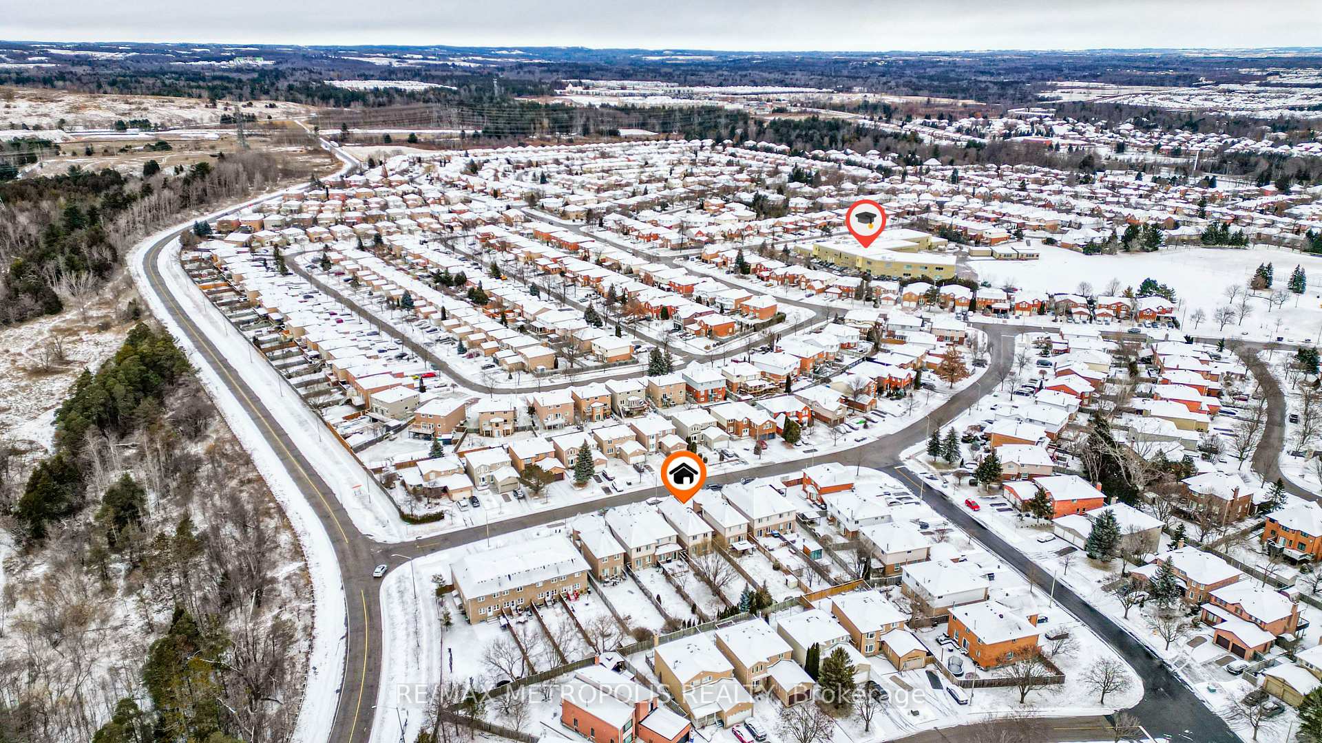 Photo 5 of 1573 Greenmount Street, Pickering, Brock Ridge — HOMEH