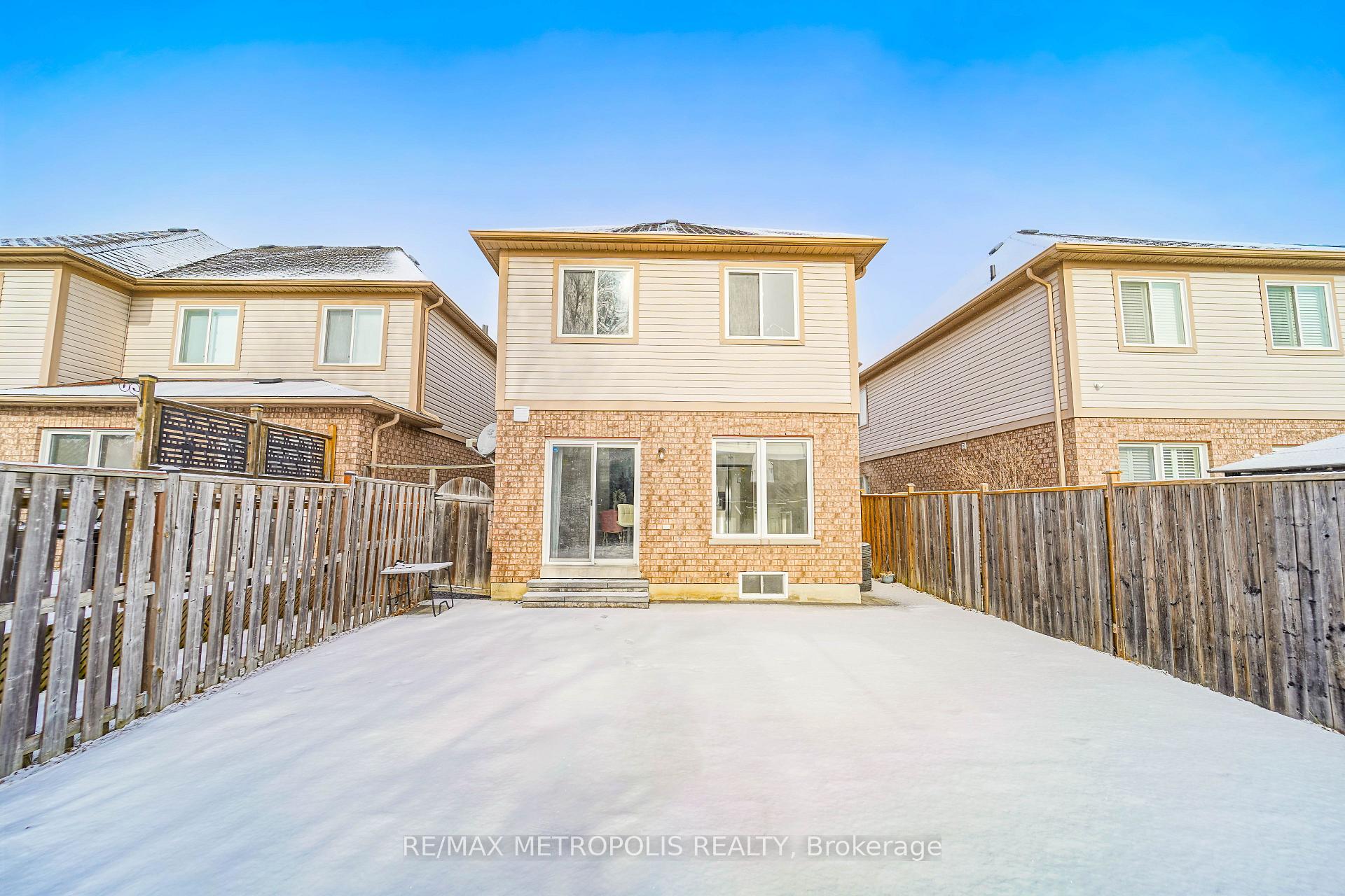 Photo 8 of 1573 Greenmount Street, Pickering, Brock Ridge — HOMEH