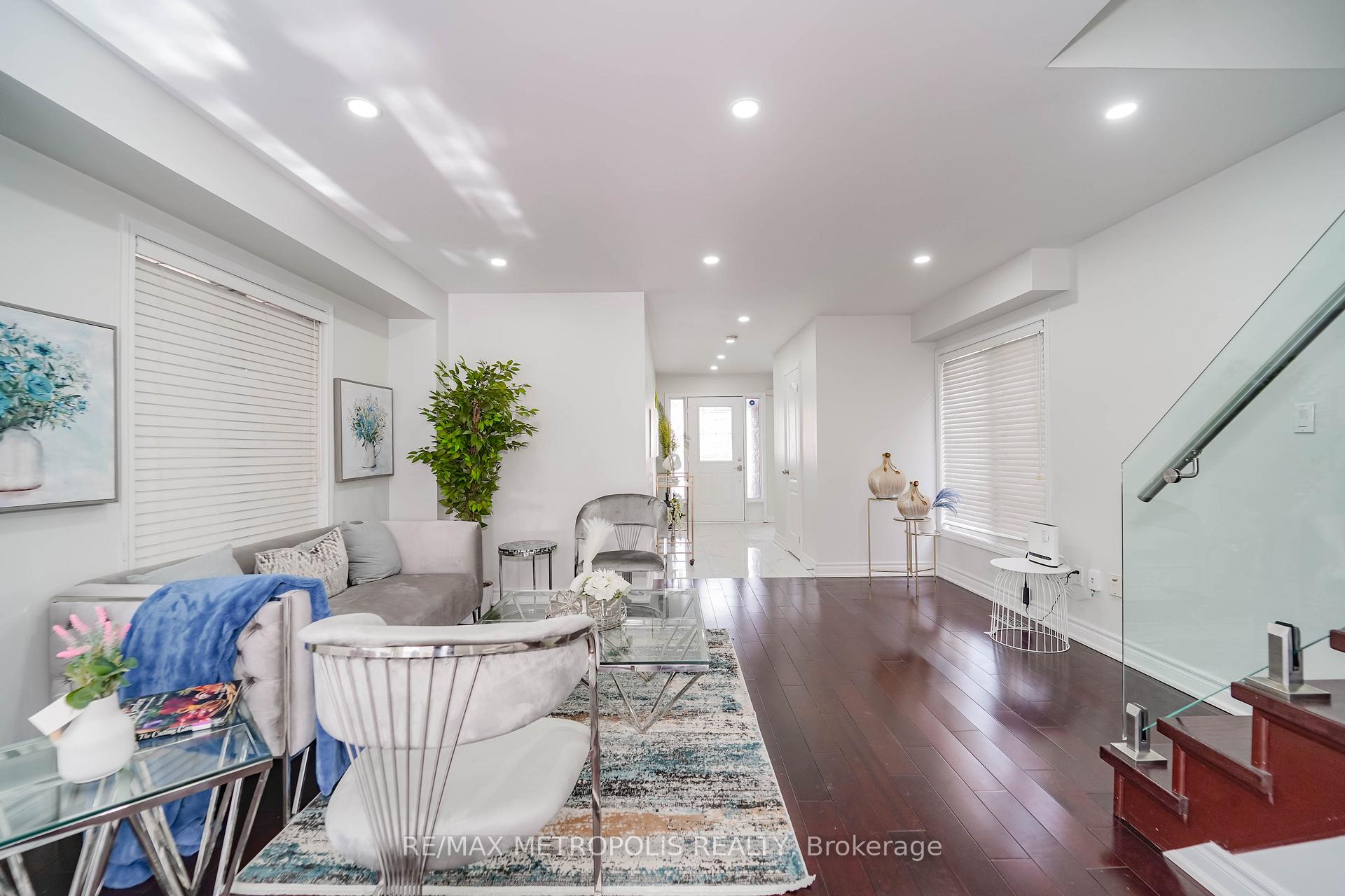 Photo 12 of 1573 Greenmount Street, Pickering, Brock Ridge — HOMEH