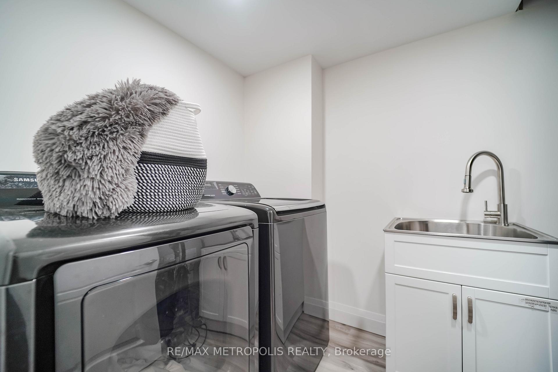 Photo 36 of 1573 Greenmount Street, Pickering, Brock Ridge — HOMEH