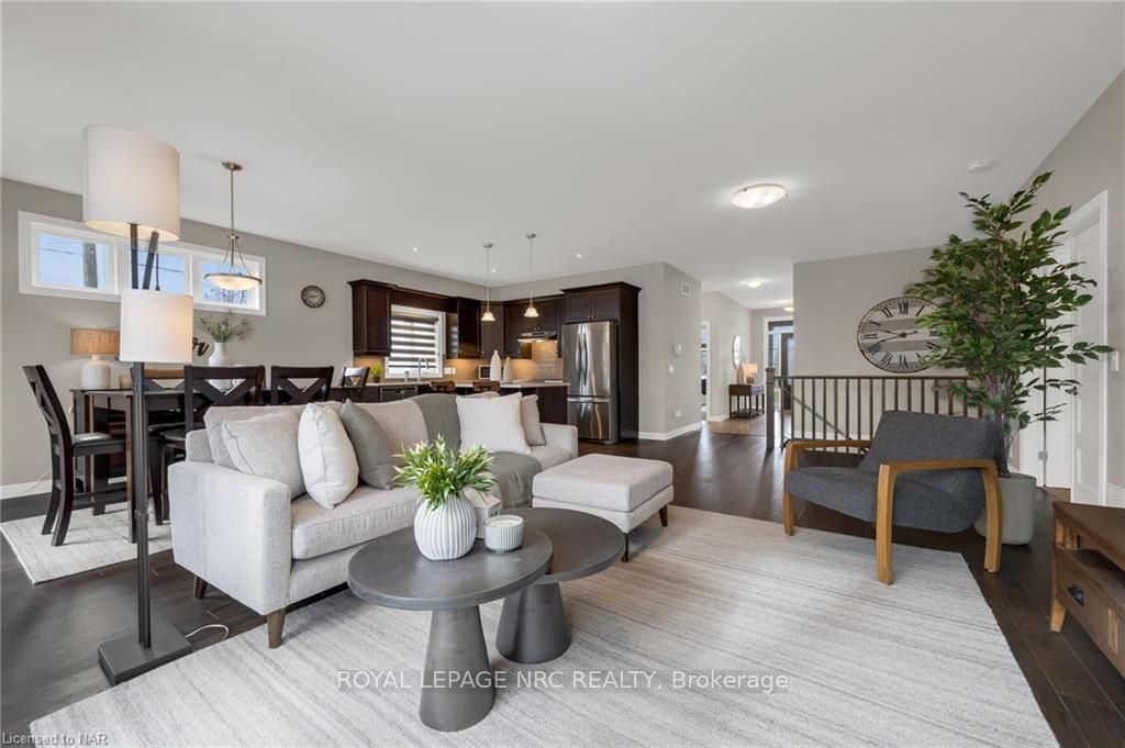 Photo 17 of 385 Empress Avenue, Welland, Lincoln/Crowland — HOMEH