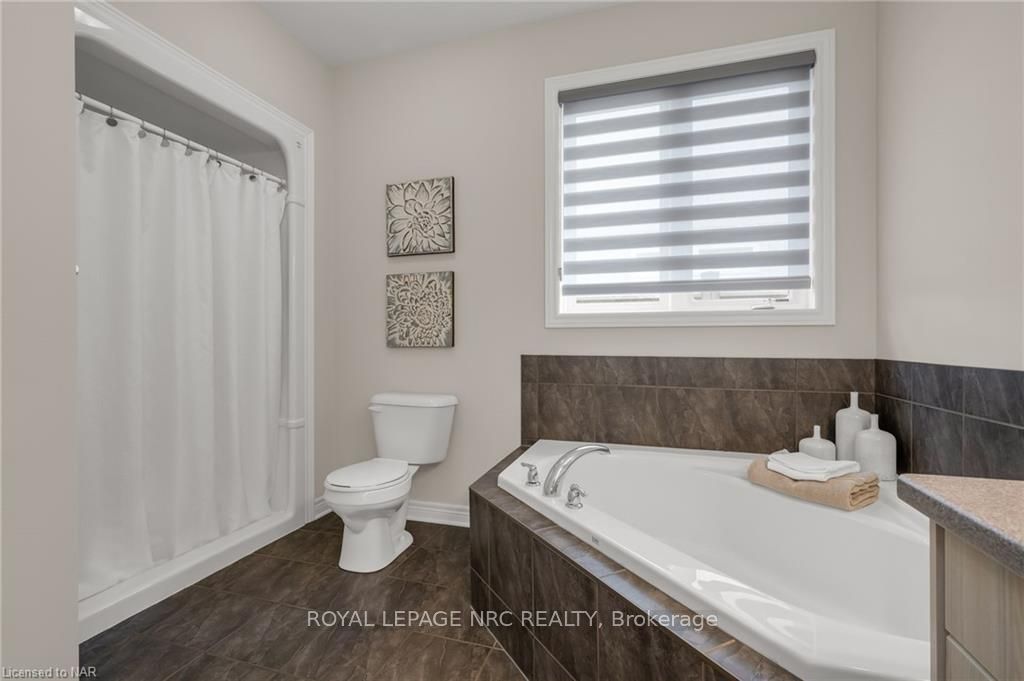 Photo 29 of 385 Empress Avenue, Welland, Lincoln/Crowland — HOMEH