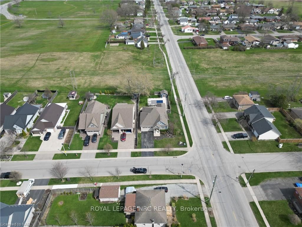 Photo 41 of 385 Empress Avenue, Welland, Lincoln/Crowland — HOMEH