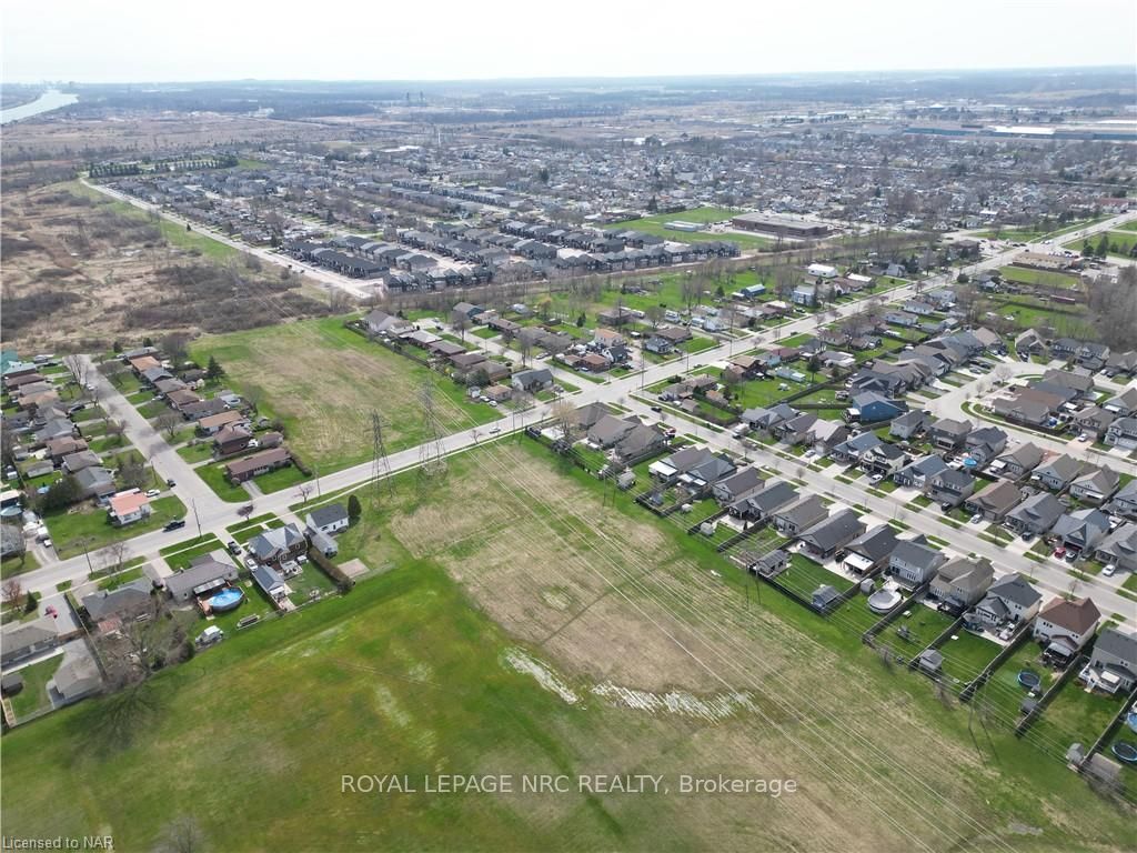 Photo 47 of 385 Empress Avenue, Welland, Lincoln/Crowland — HOMEH