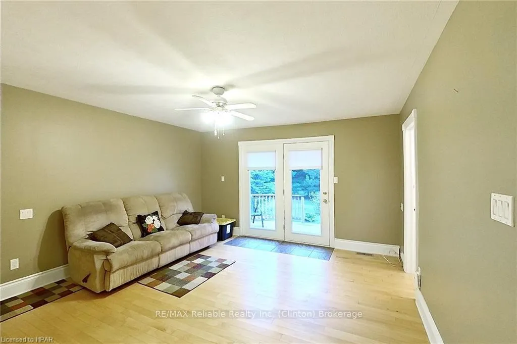 Photo 7 of 75551 Bluewater Highway, Bluewater, Bayfield — HOMEH