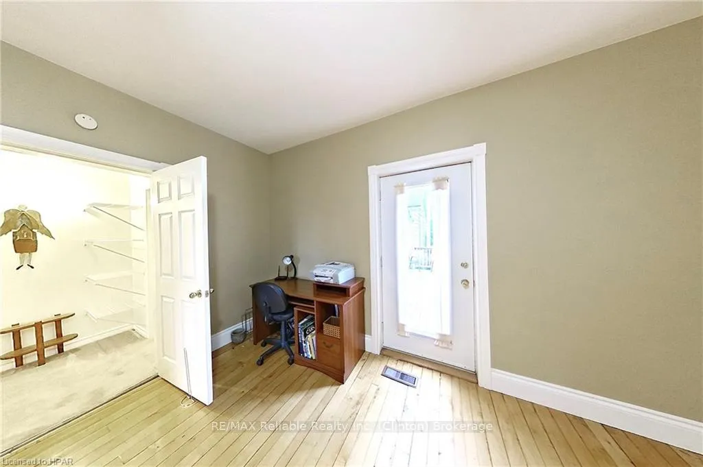 Photo 8 of 75551 Bluewater Highway, Bluewater, Bayfield — HOMEH