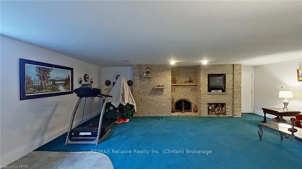 Photo 18 of 75551 Bluewater Highway, Bluewater, Bayfield — HOMEH