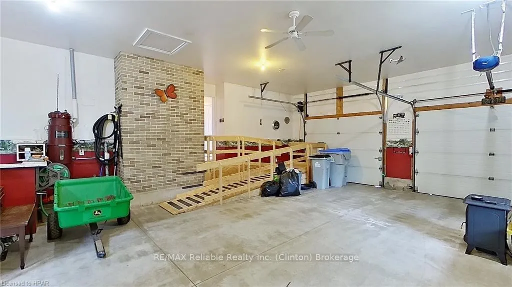 Photo 24 of 75551 Bluewater Highway, Bluewater, Bayfield — HOMEH