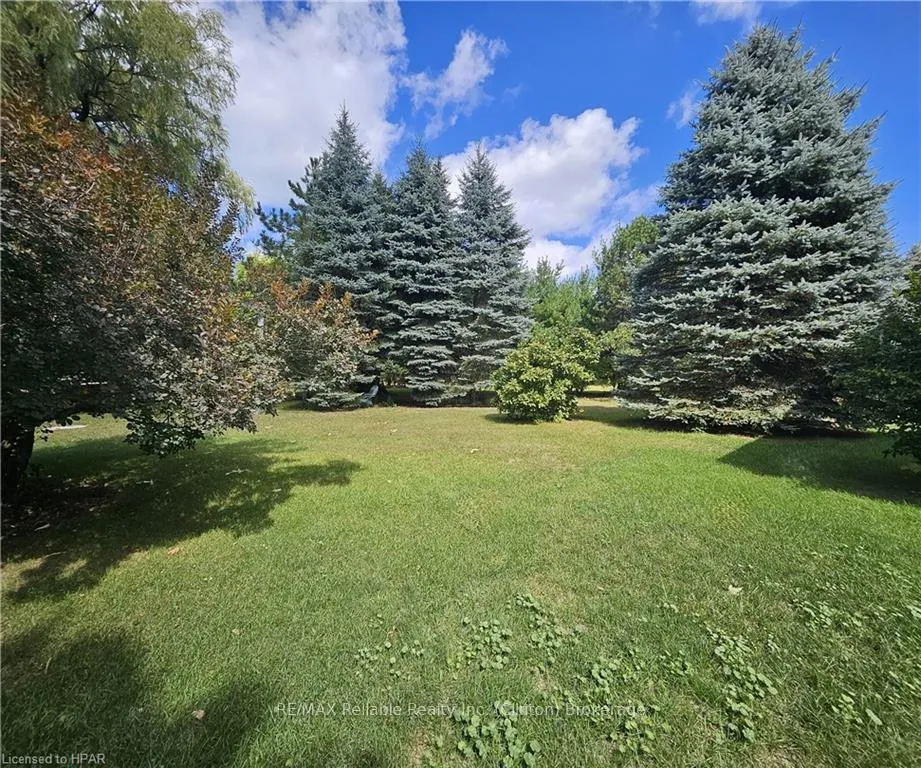 Photo 28 of 75551 Bluewater Highway, Bluewater, Bayfield — HOMEH