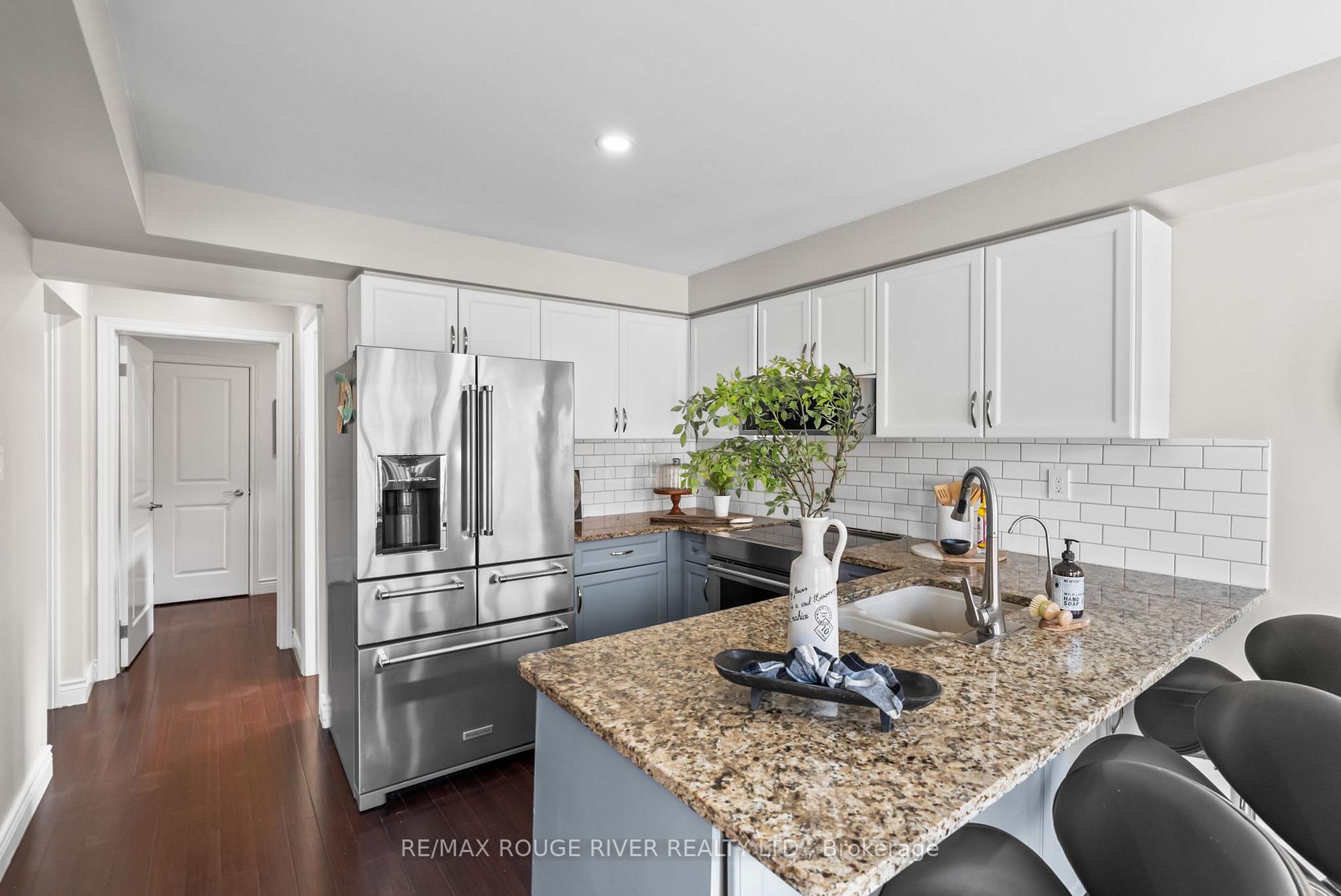 Photo 13 of 17 Wyndfield Crescent, Whitby, Pringle Creek — HOMEH