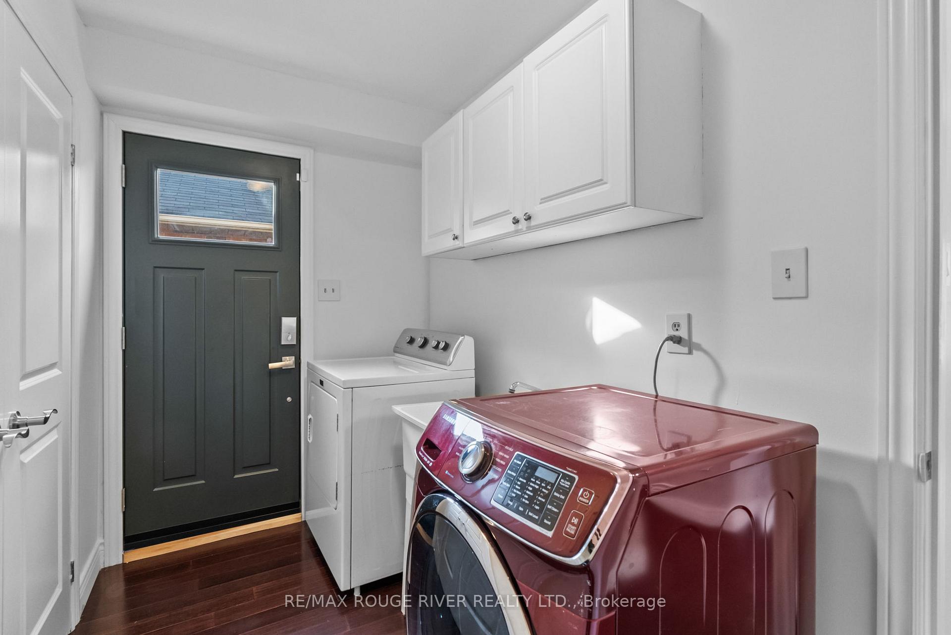Photo 18 of 17 Wyndfield Crescent, Whitby, Pringle Creek — HOMEH